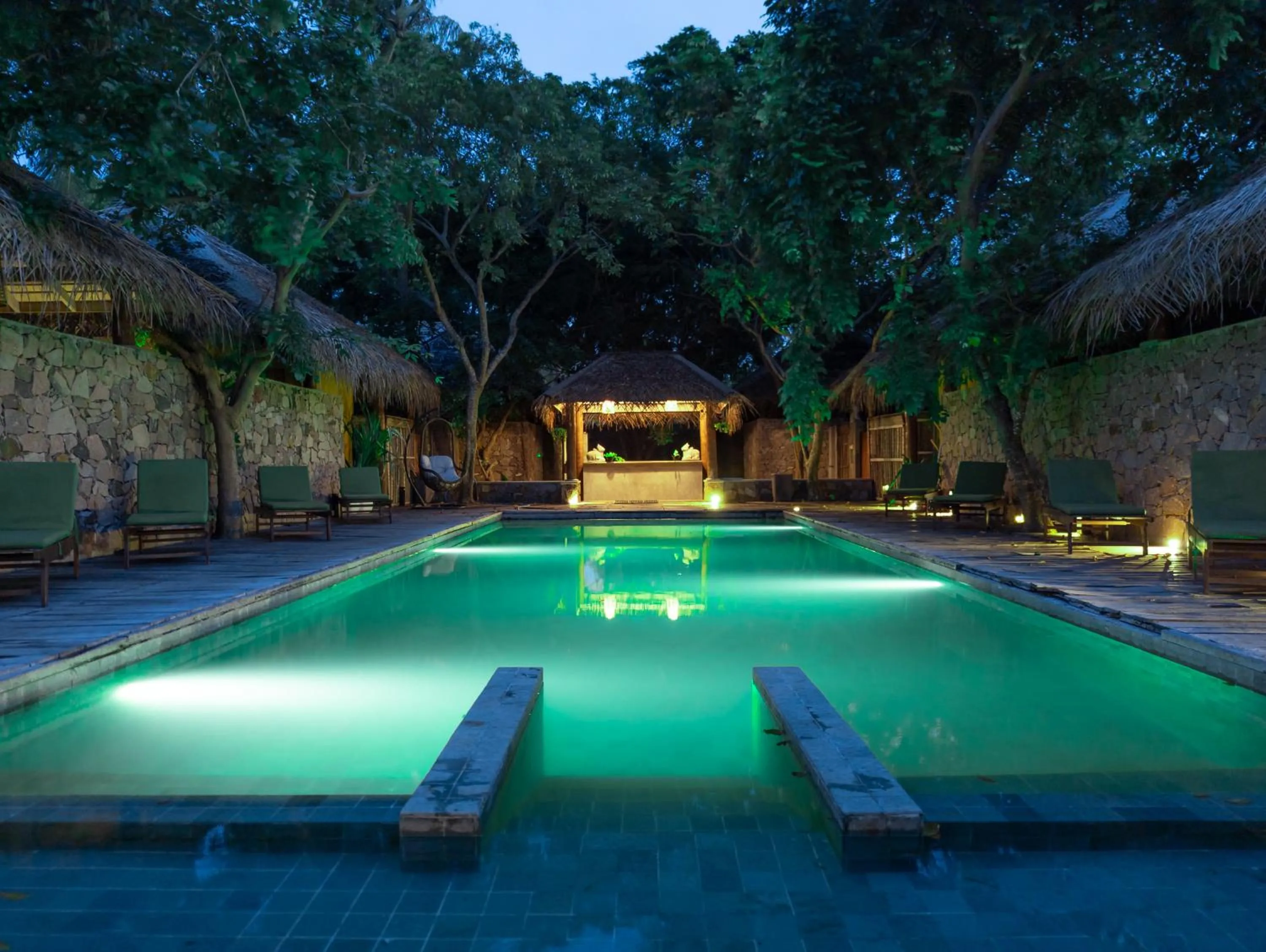 Hiru Villas and Kitesurfing