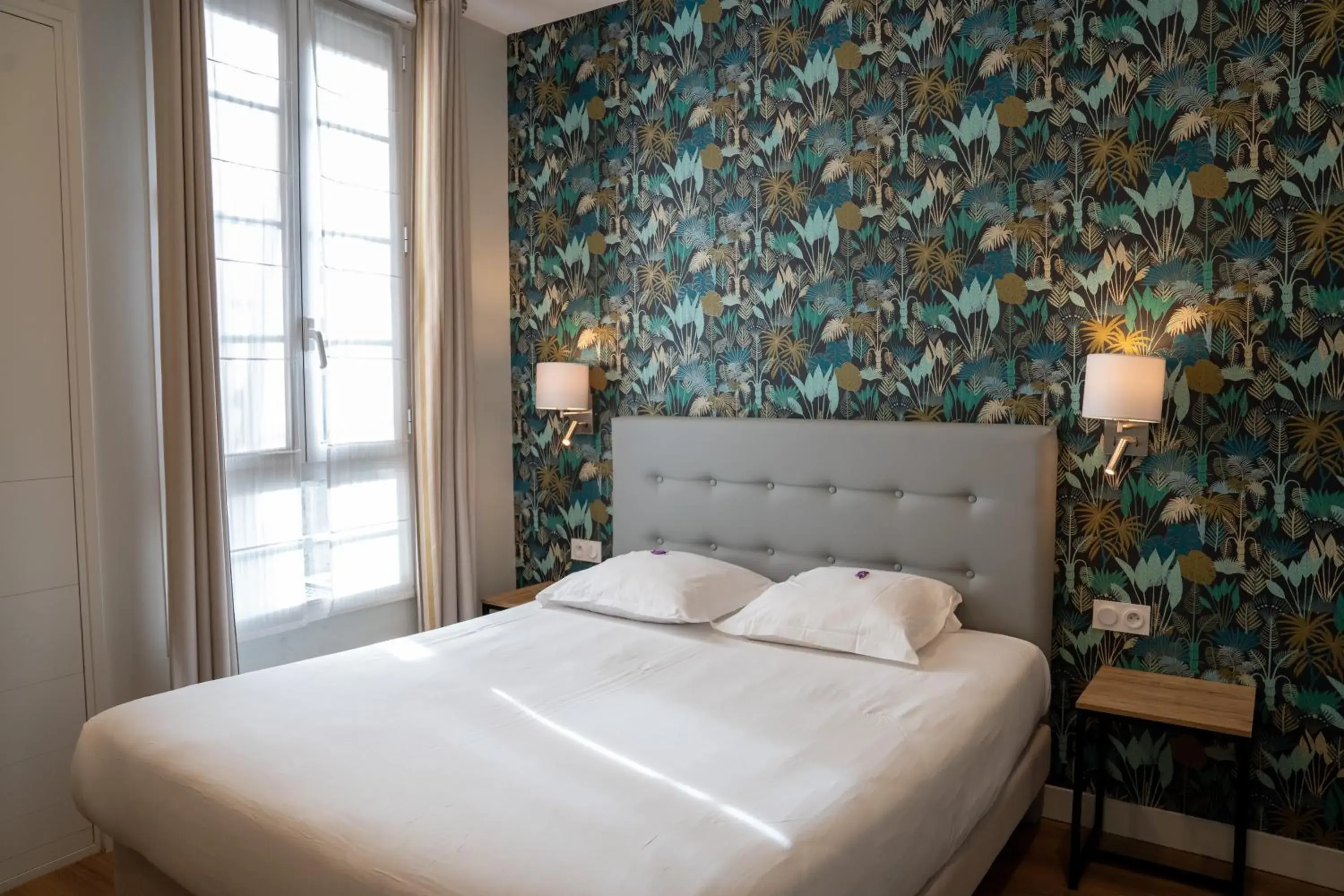 Comfort Double or Twin Room in Grand Hôtel d'Orléans Comfort Double or Twin Room in Grand Hôtel d'Orléans