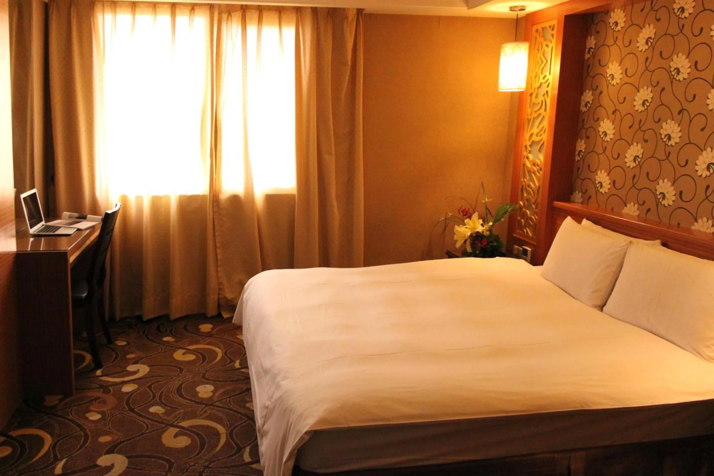 Bed in 貴都飯店-Crystal Hotel Taipei
