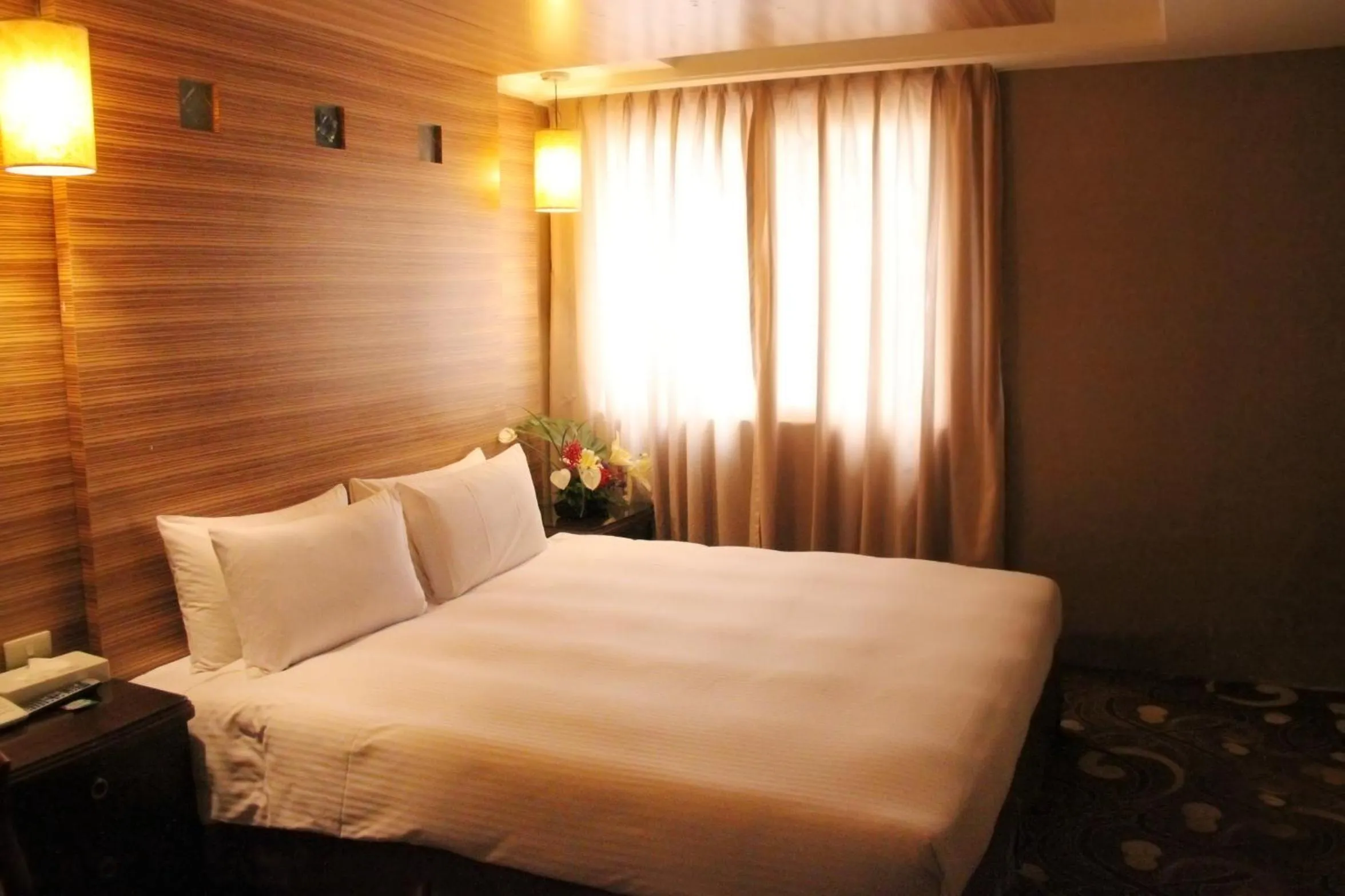 Photo of the whole room, Bed in 貴都飯店-Crystal Hotel Taipei