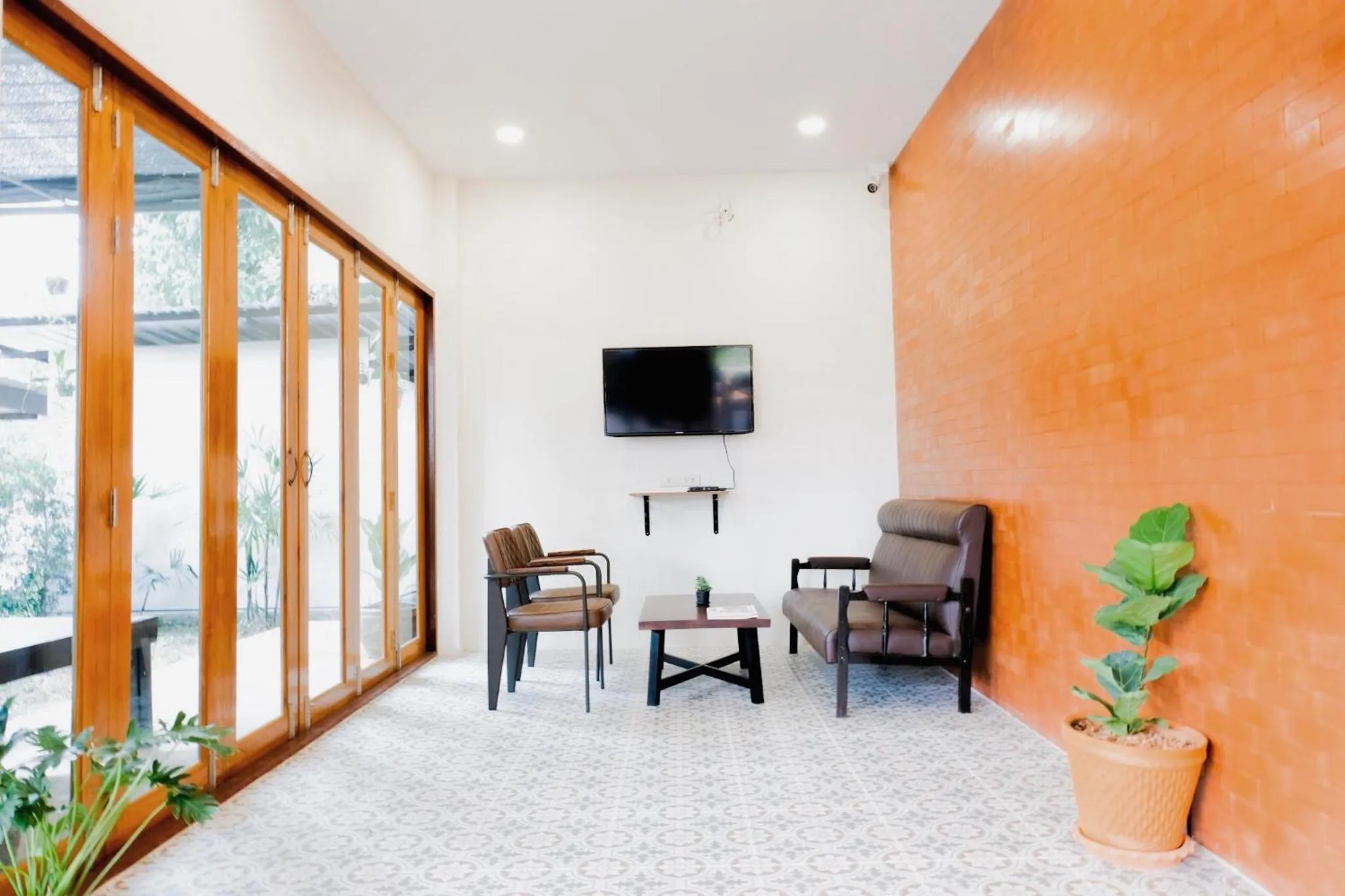 Dining area in The Cozy Hotel