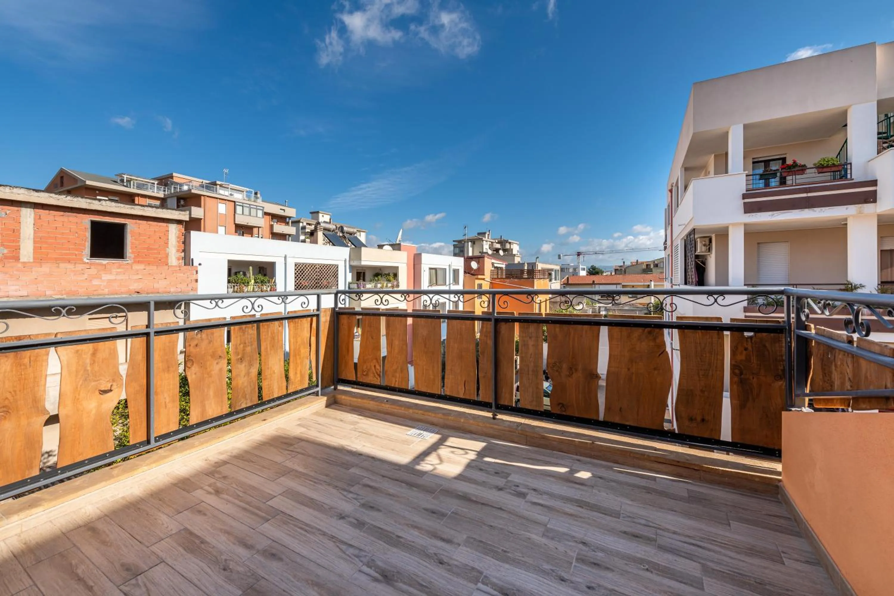 Property building in Paradise Home