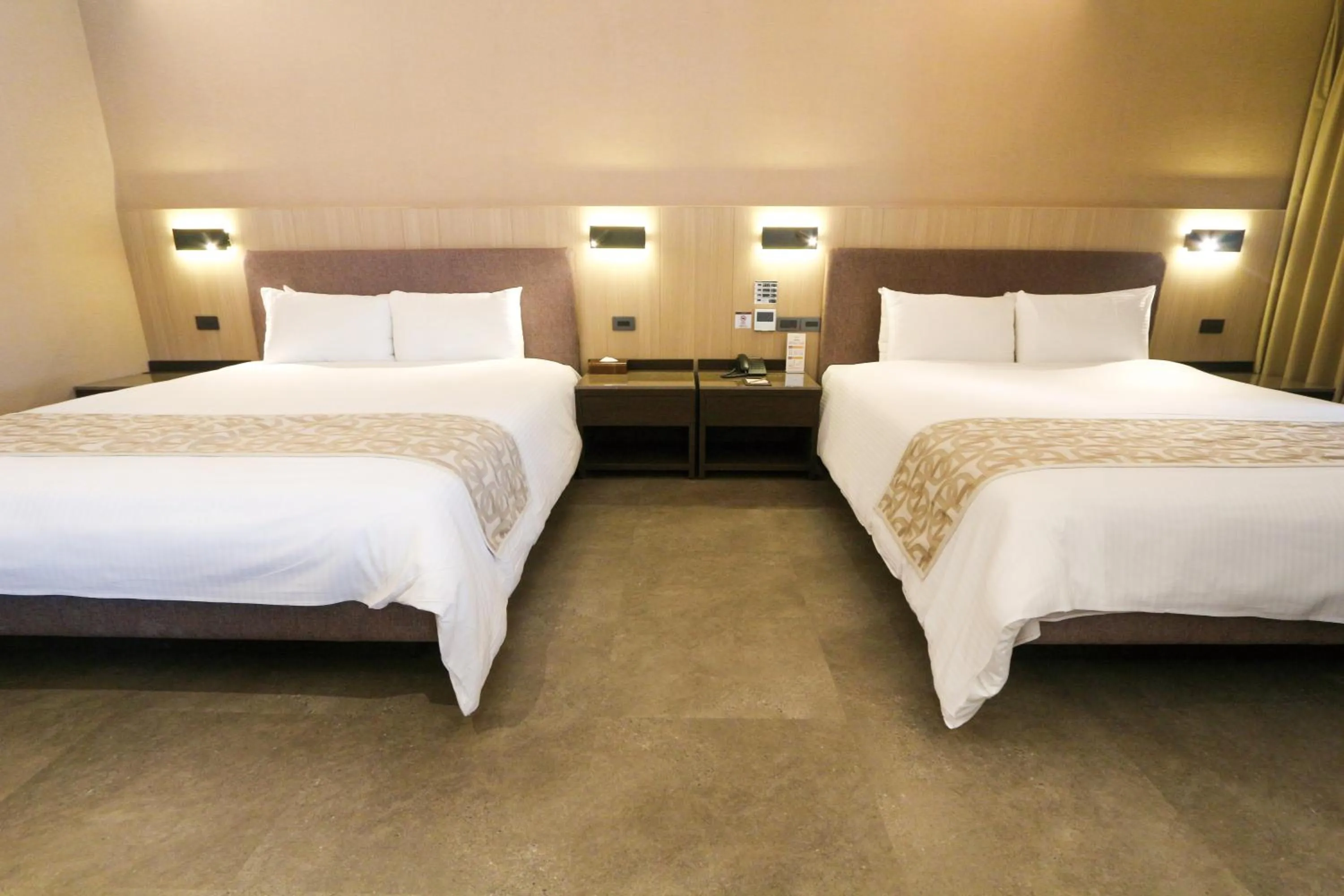 Bed in Great Roots Forestry Spa Resort