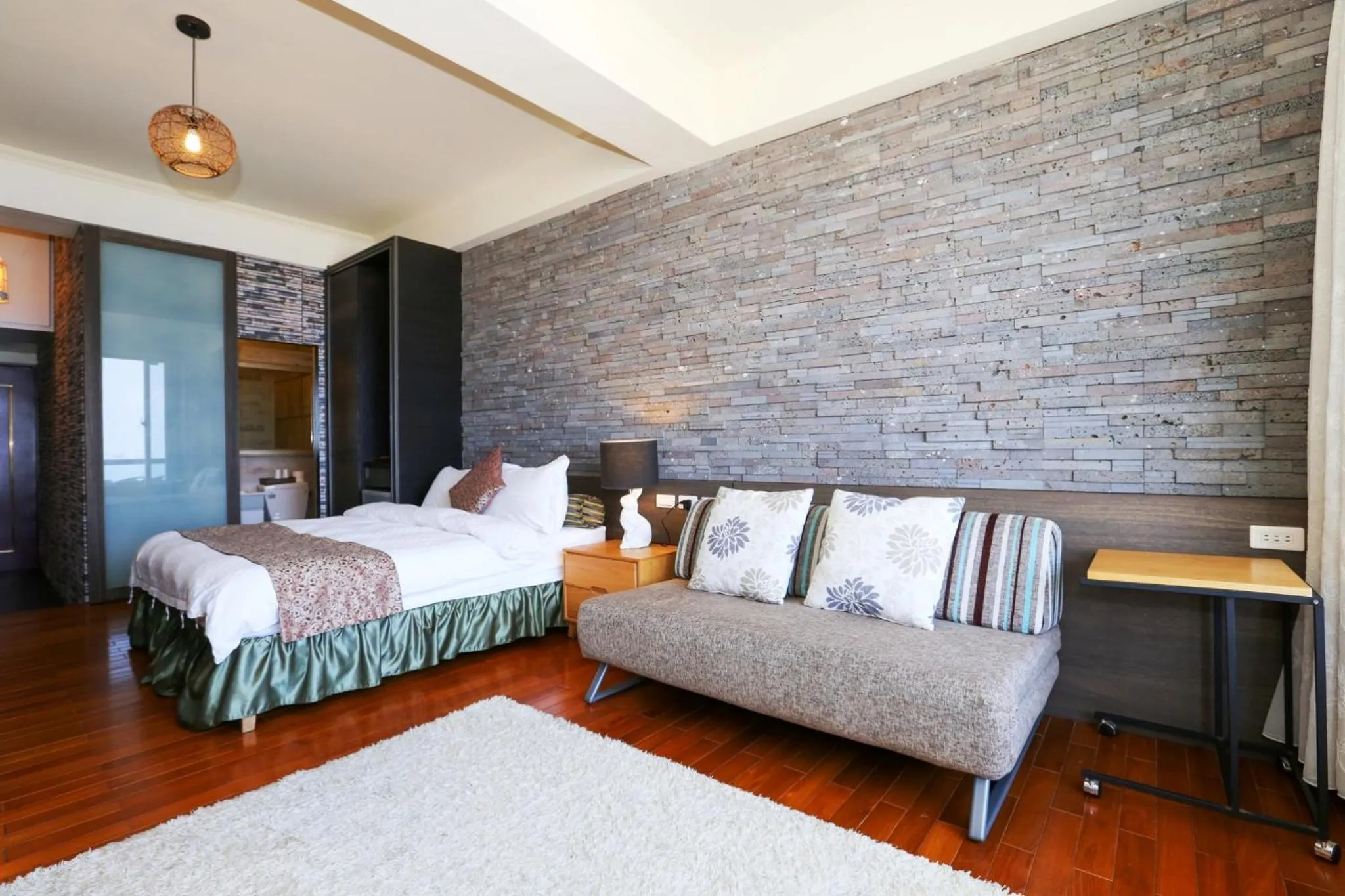 Bed in 海邊邊民宿 Near Seaside B&B 民宿1092號