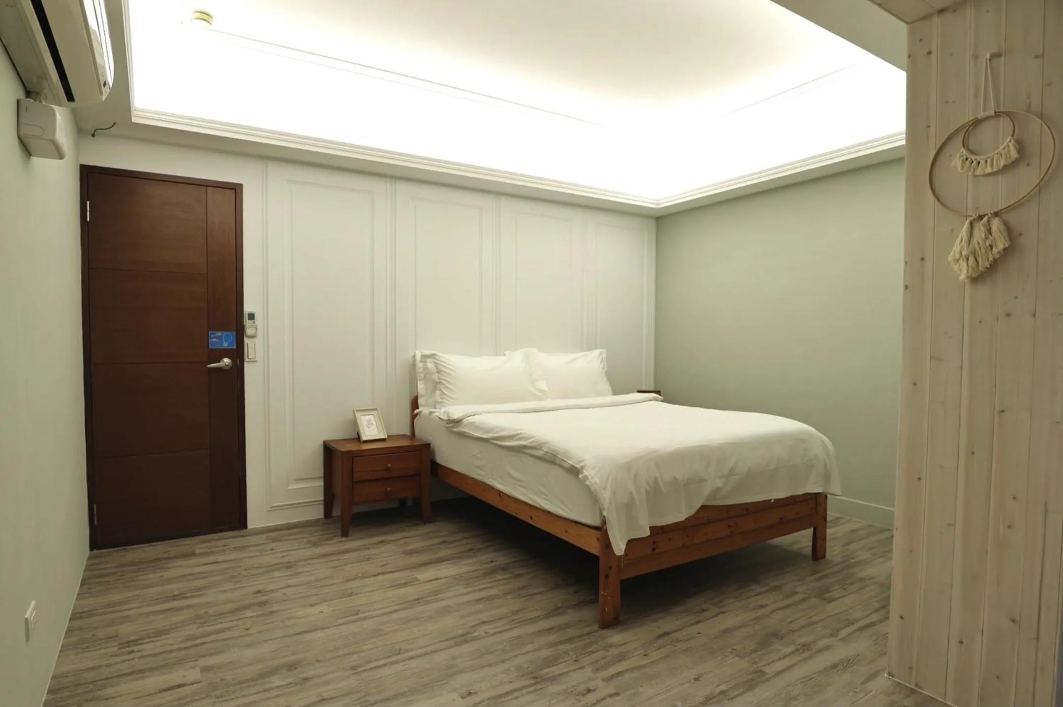 Bed in 海邊邊民宿 Near Seaside B&B 民宿1092號