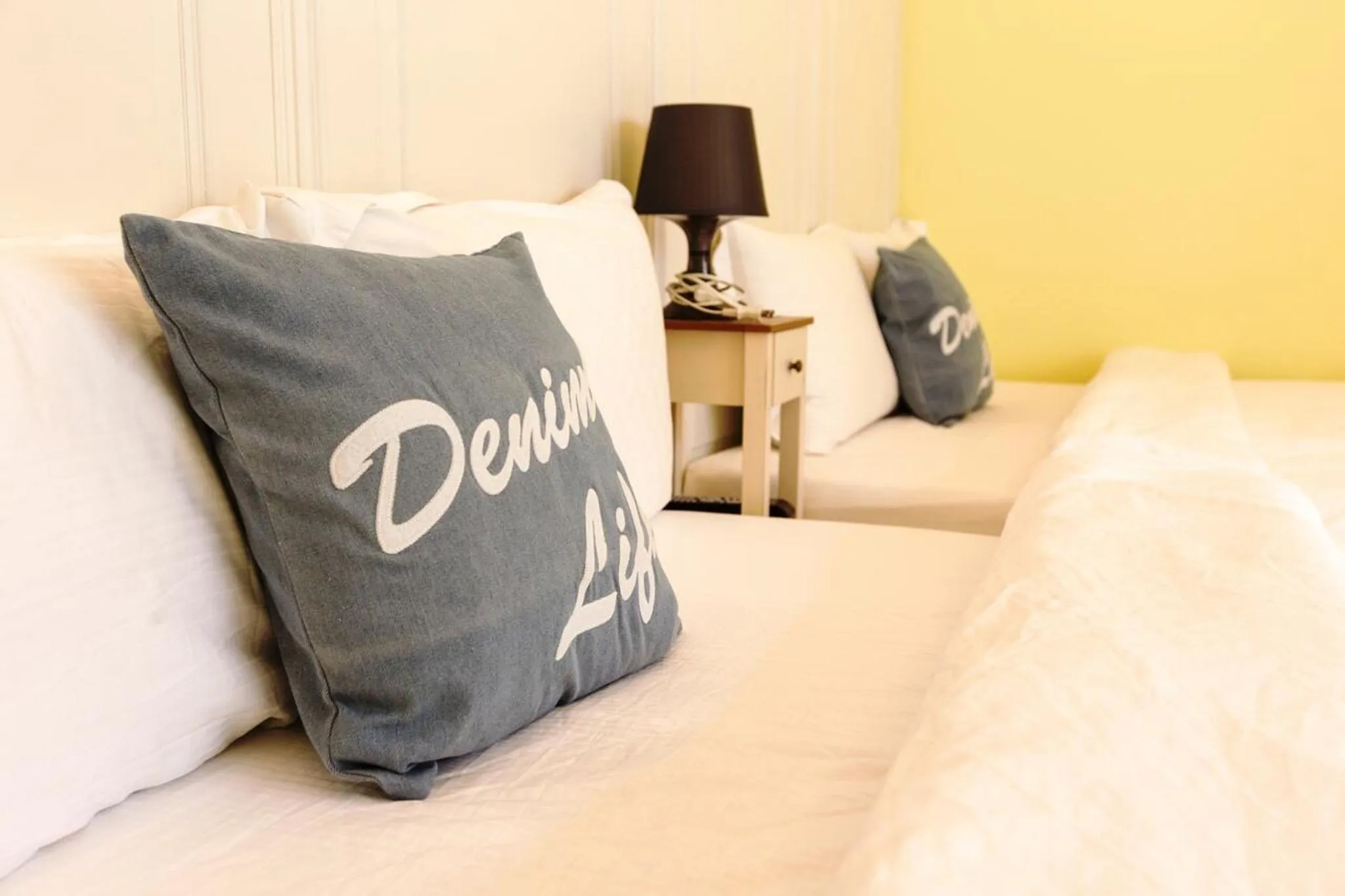 Bed in 海邊邊民宿 Near Seaside B&B 民宿1092號