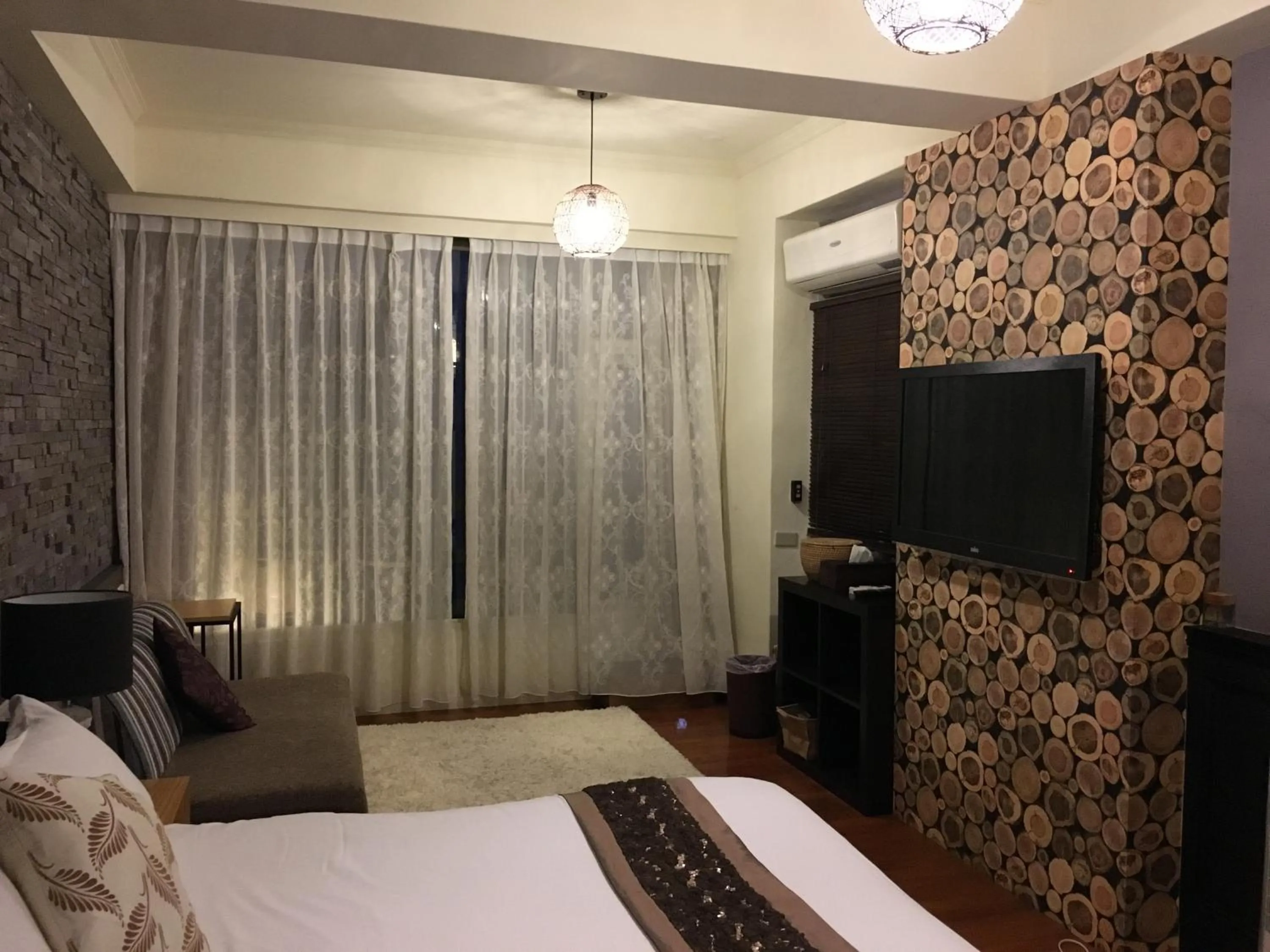Bed in 海邊邊民宿 Near Seaside B&B 民宿1092號