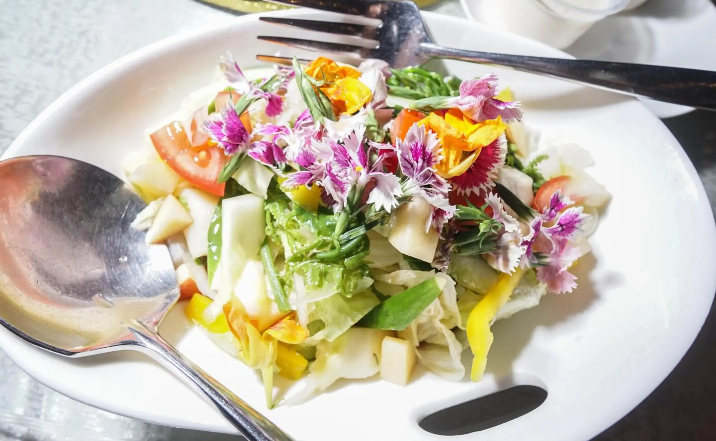 Breakfast in Tai-Yi Red Maple Resort Breakfast in Tai-Yi Red Maple Resort