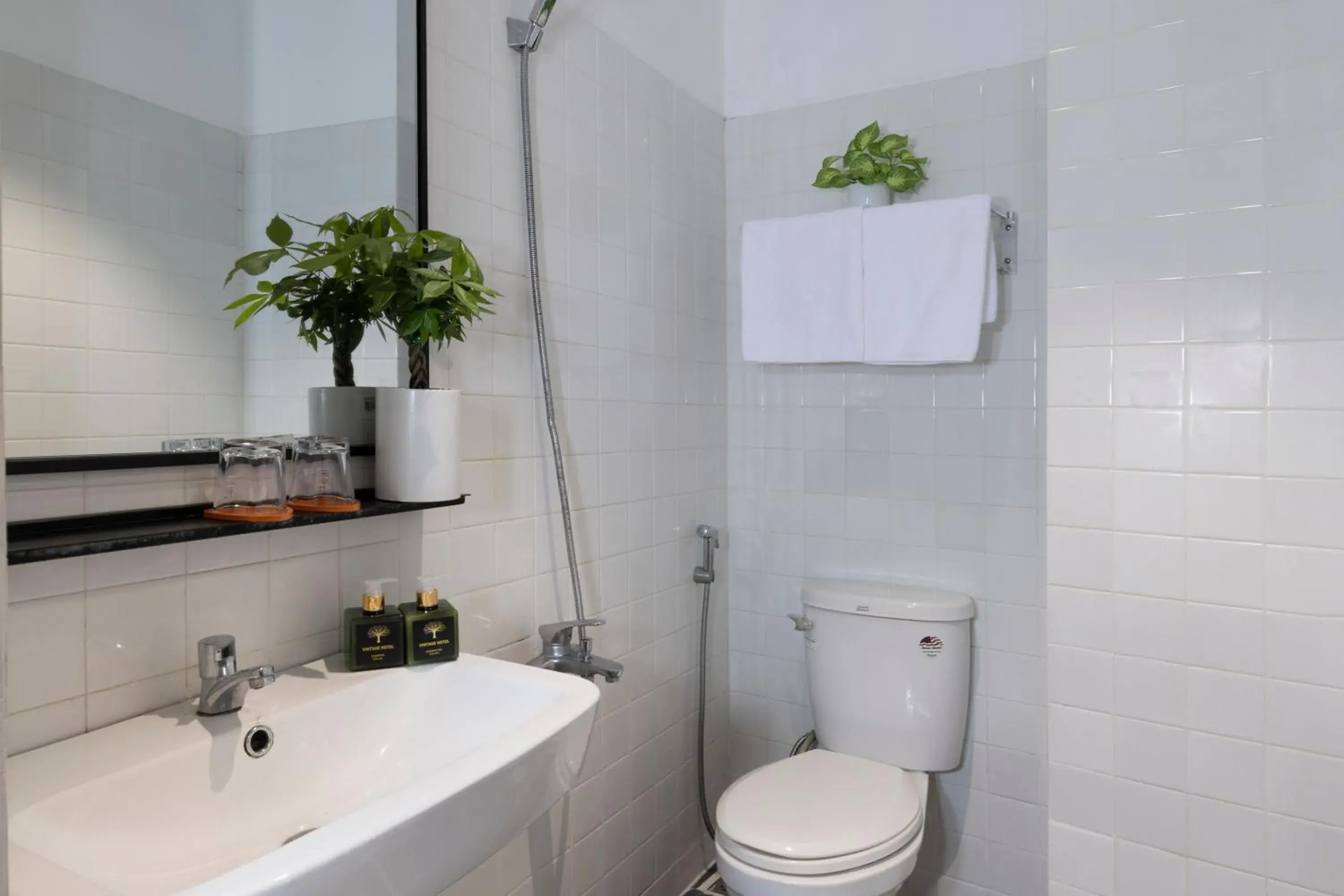 Bathroom in Vintage Park View Hotel & Spa - Hoang Phi Bathroom in Vintage Park View Hotel & Spa - Hoang Phi