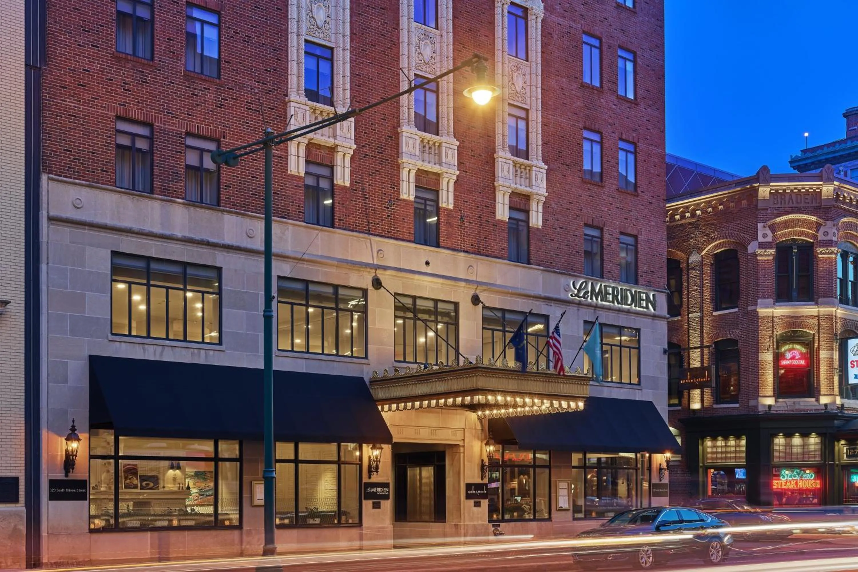 Property building in Le Meridien Indianapolis