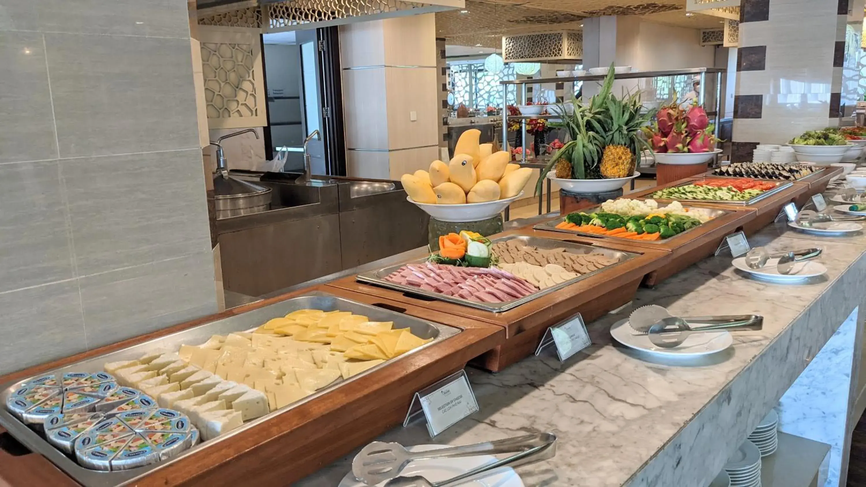 Buffet breakfast in Olalani Resort & Condotel Buffet breakfast in Olalani Resort & Condotel