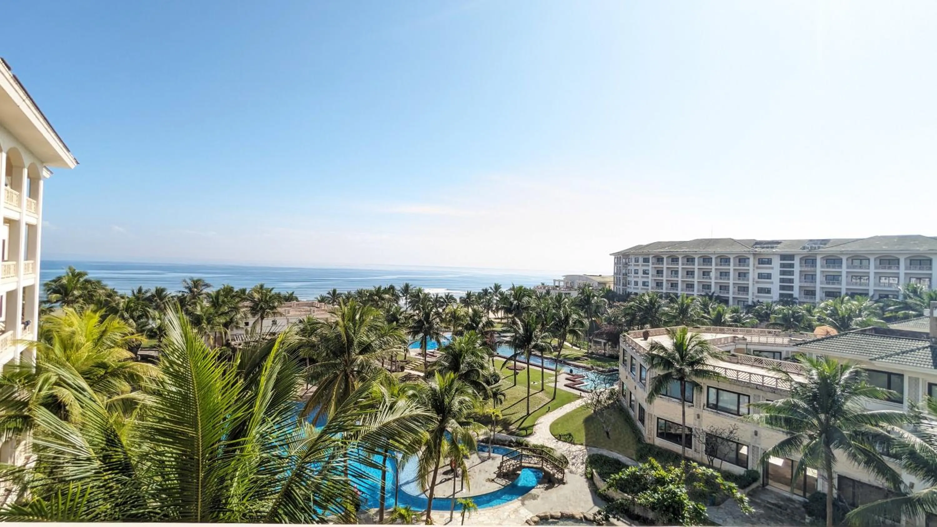 Spring in Olalani Resort & Condotel