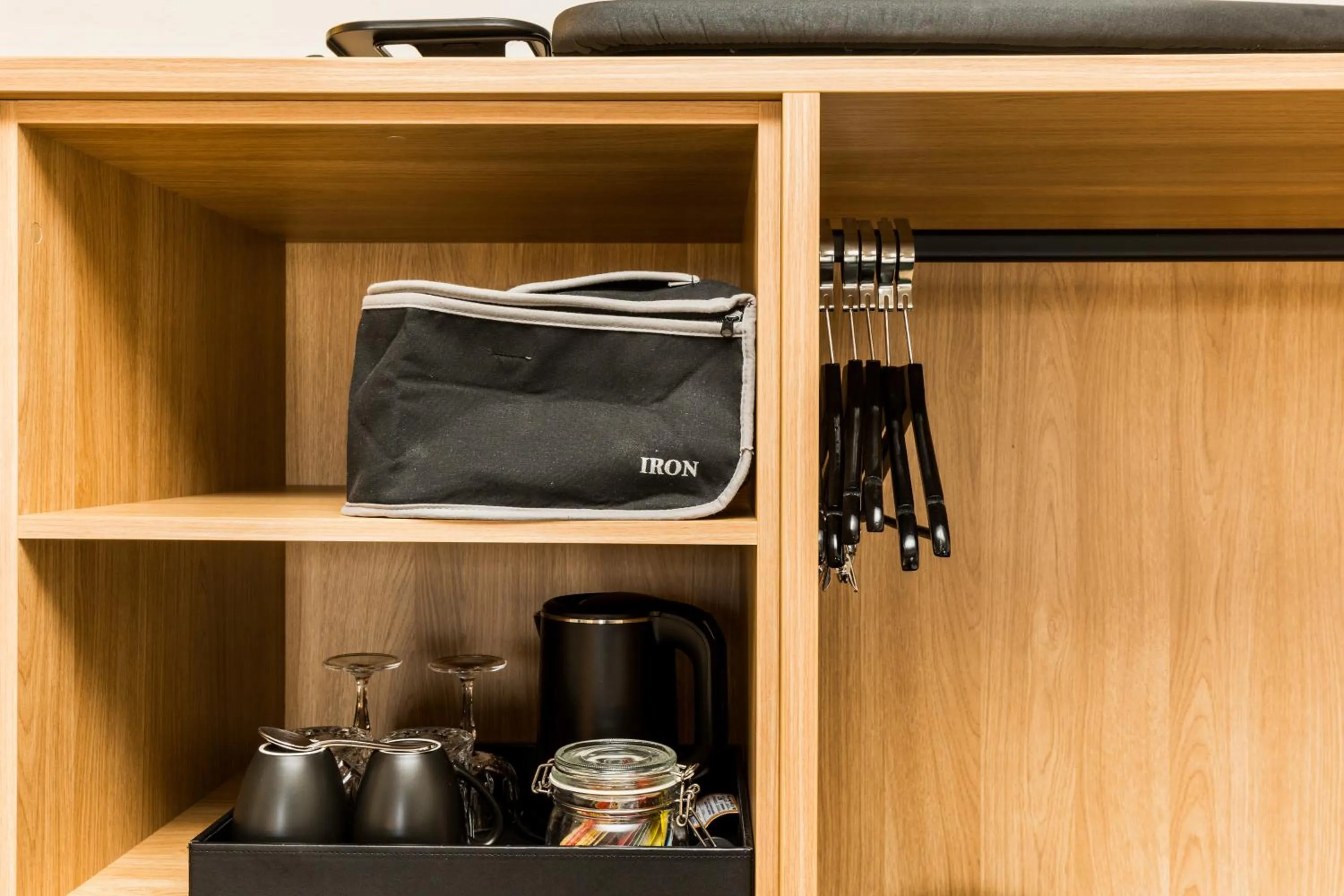 flat iron in Statesman Hotel