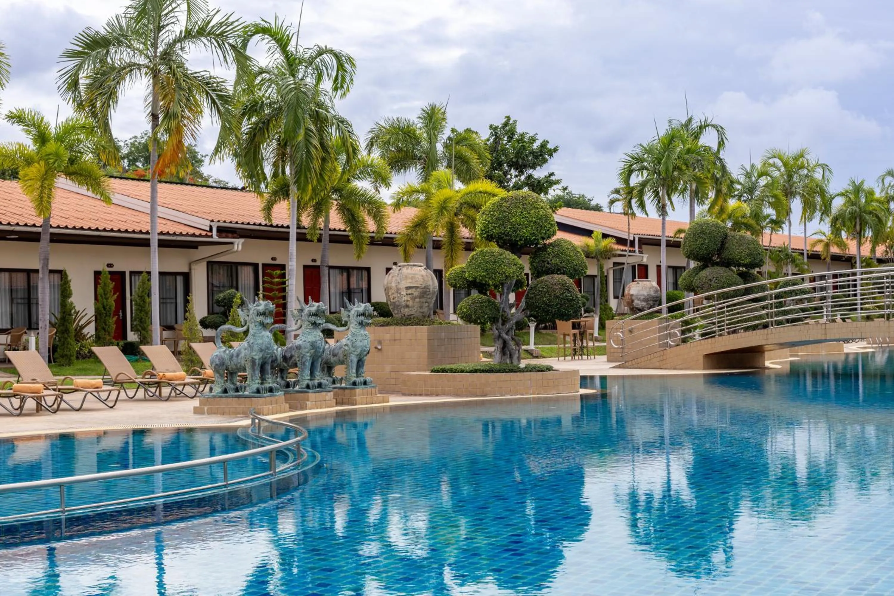 Pool view in Thai Garden Resort