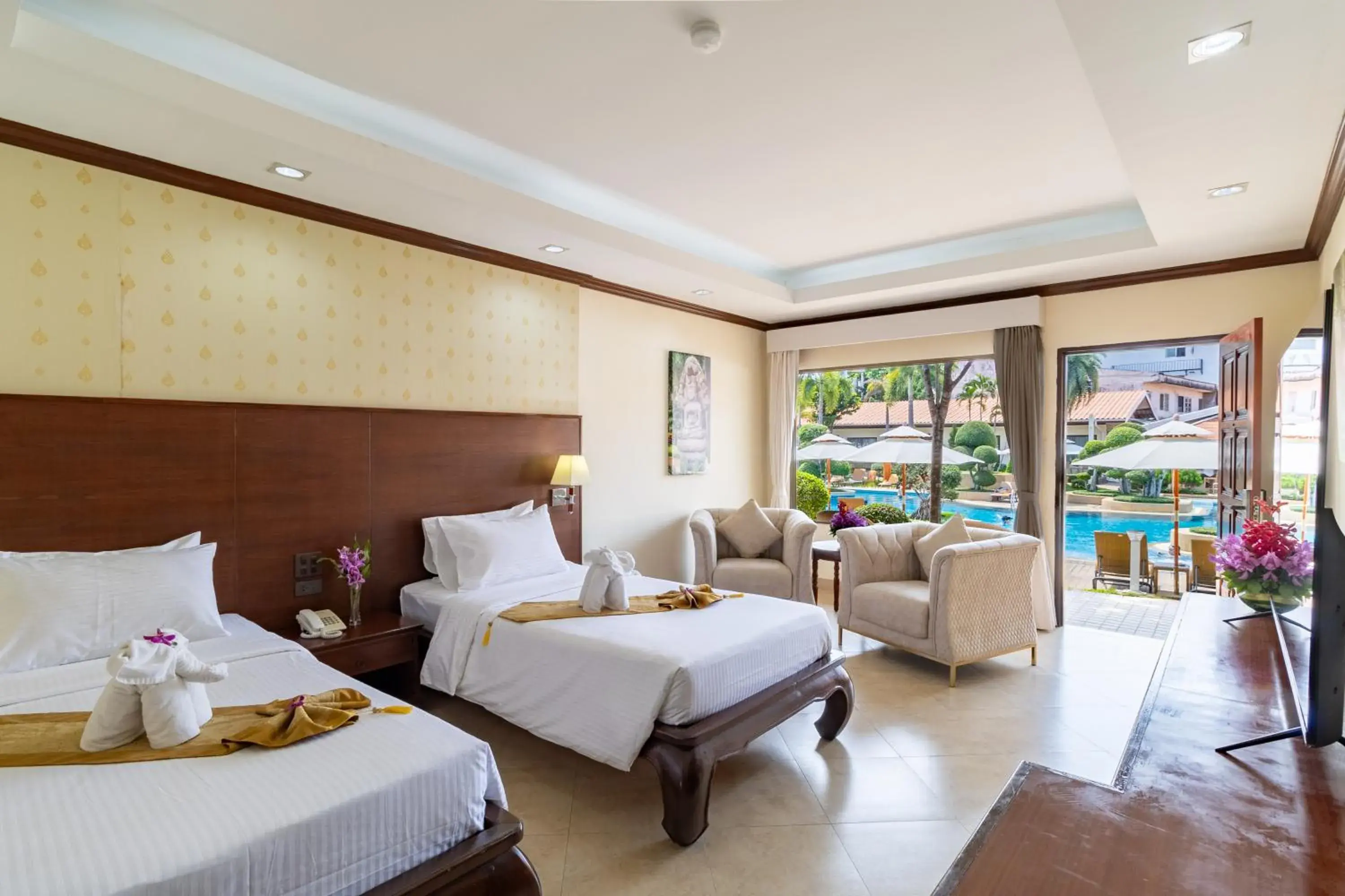 Deluxe Pool Access Room Twin Bed in Thai Garden Resort Deluxe Pool Access Room Twin Bed in Thai Garden Resort