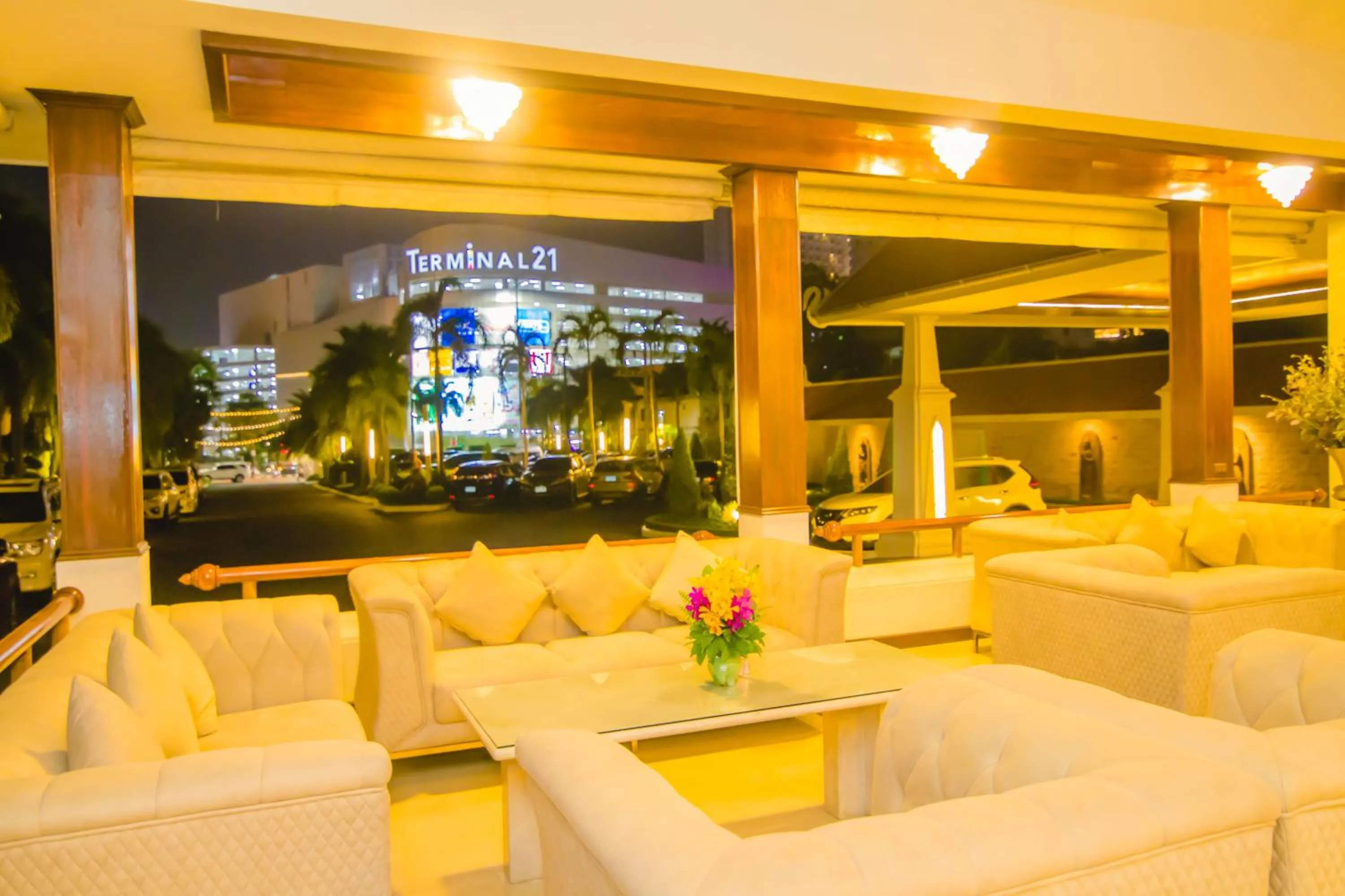 Lobby or reception in Thai Garden Resort