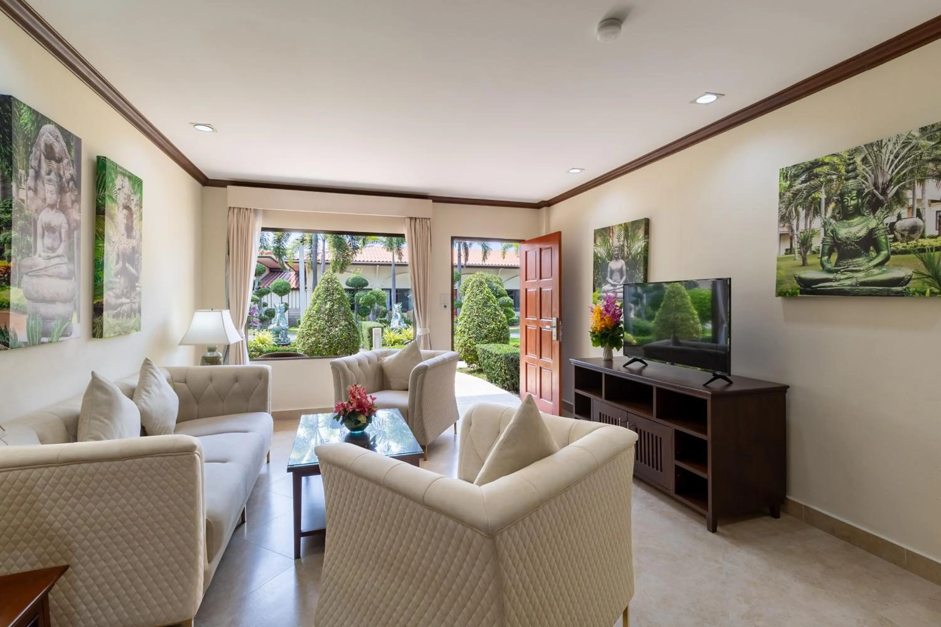 Living room in Thai Garden Resort