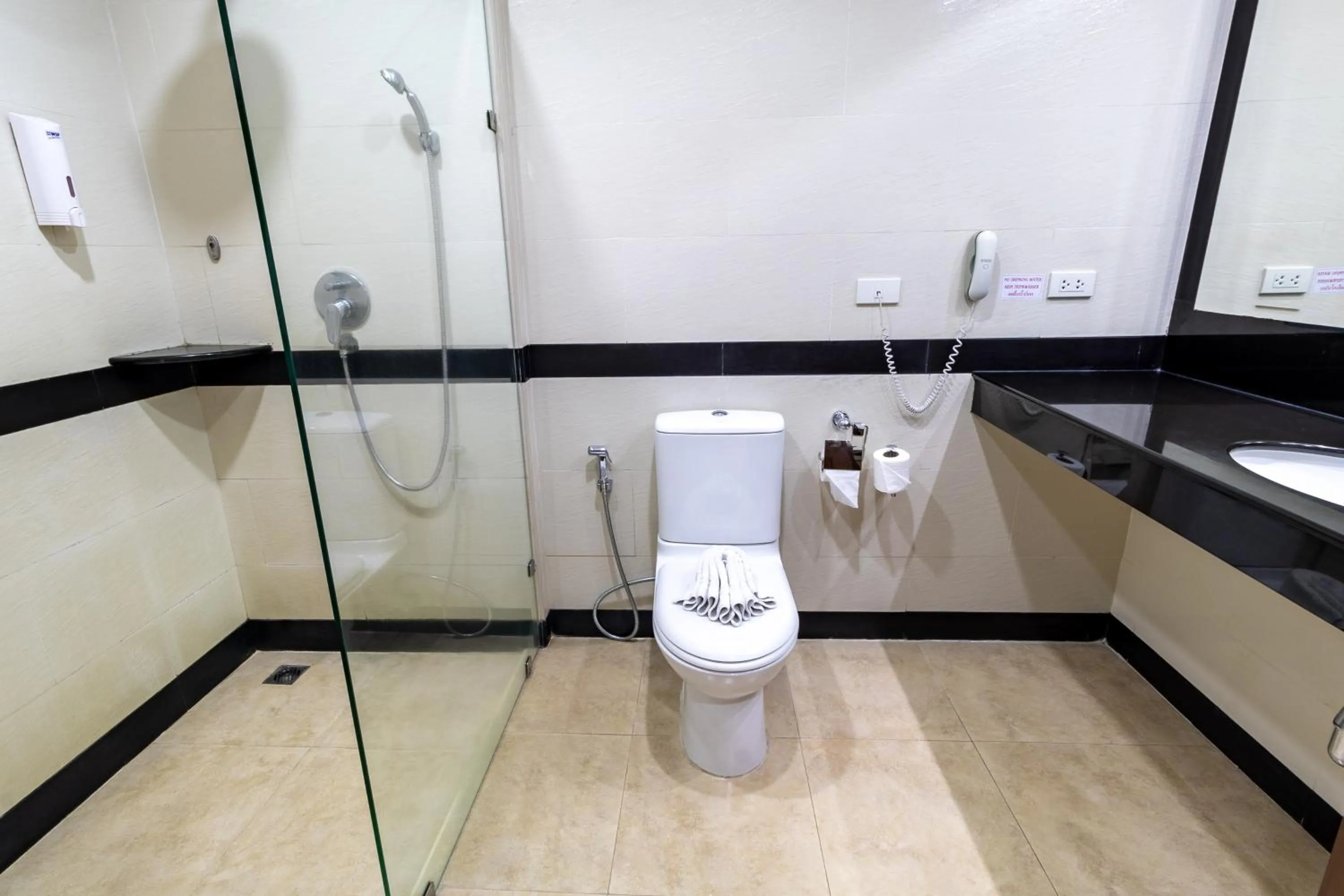 Toilet in Thai Garden Resort