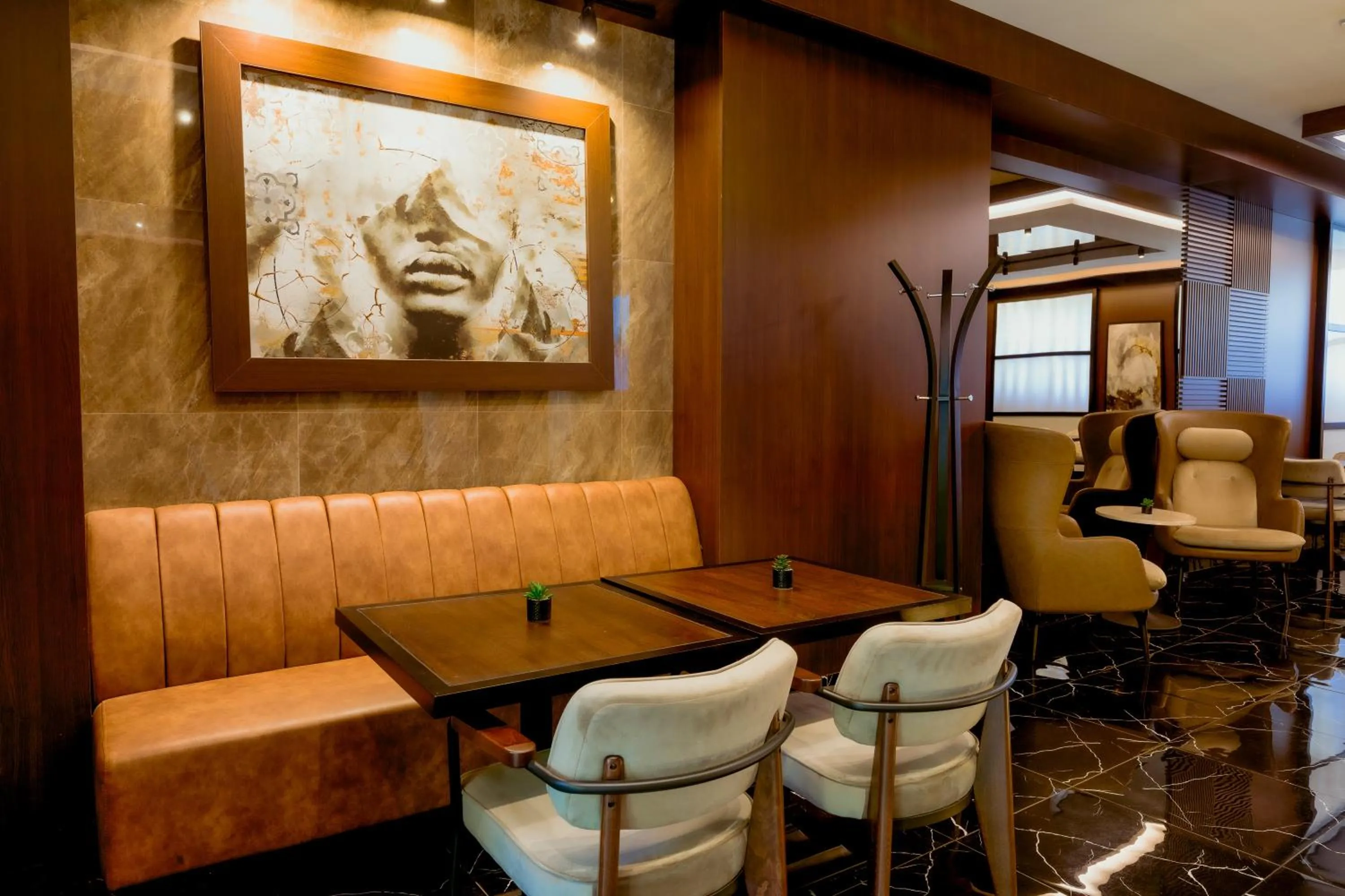 Restaurant/places to eat in Nobel Gallery Hotel