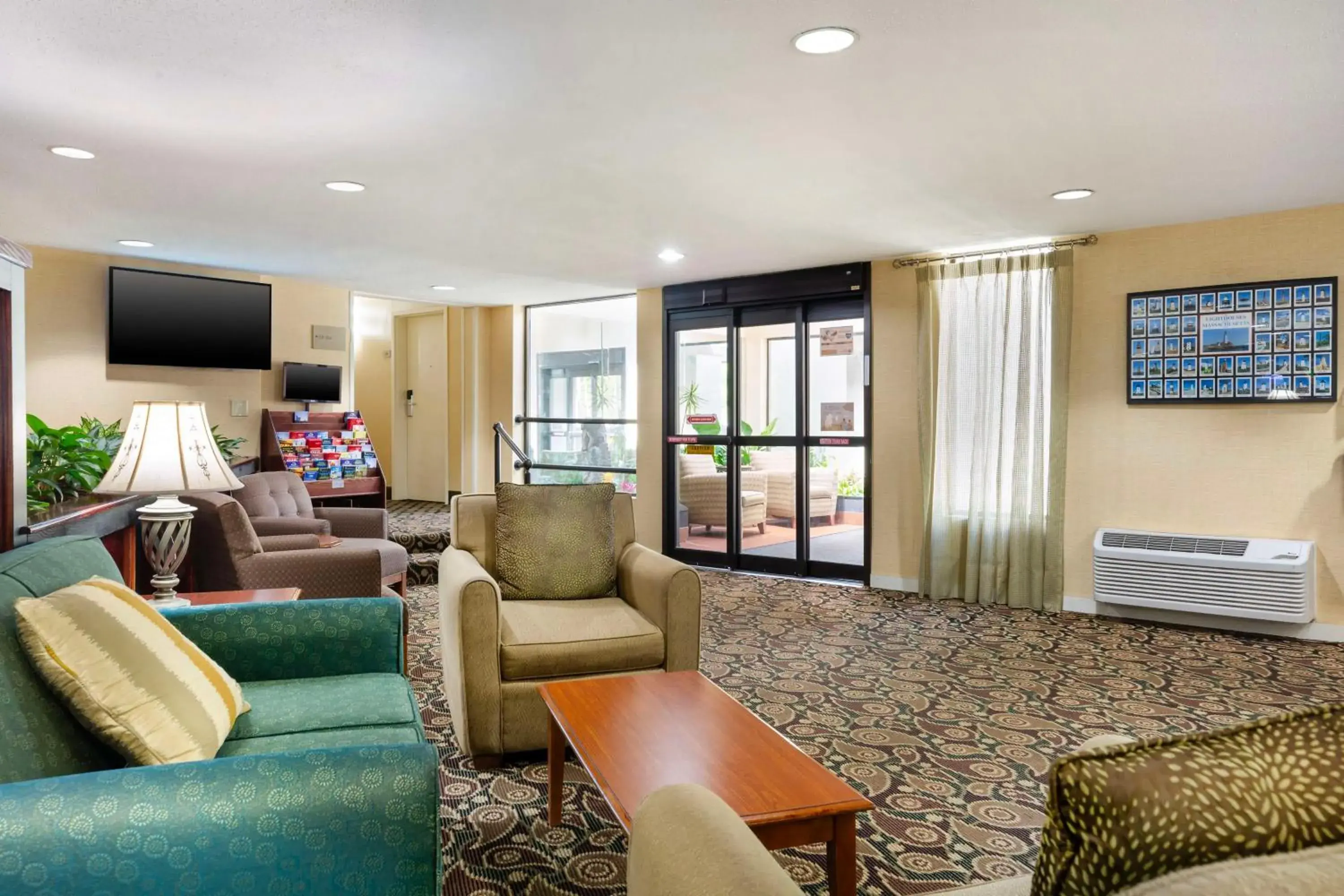 Lobby or reception in Best Western Rockland Lobby or reception in Best Western Rockland