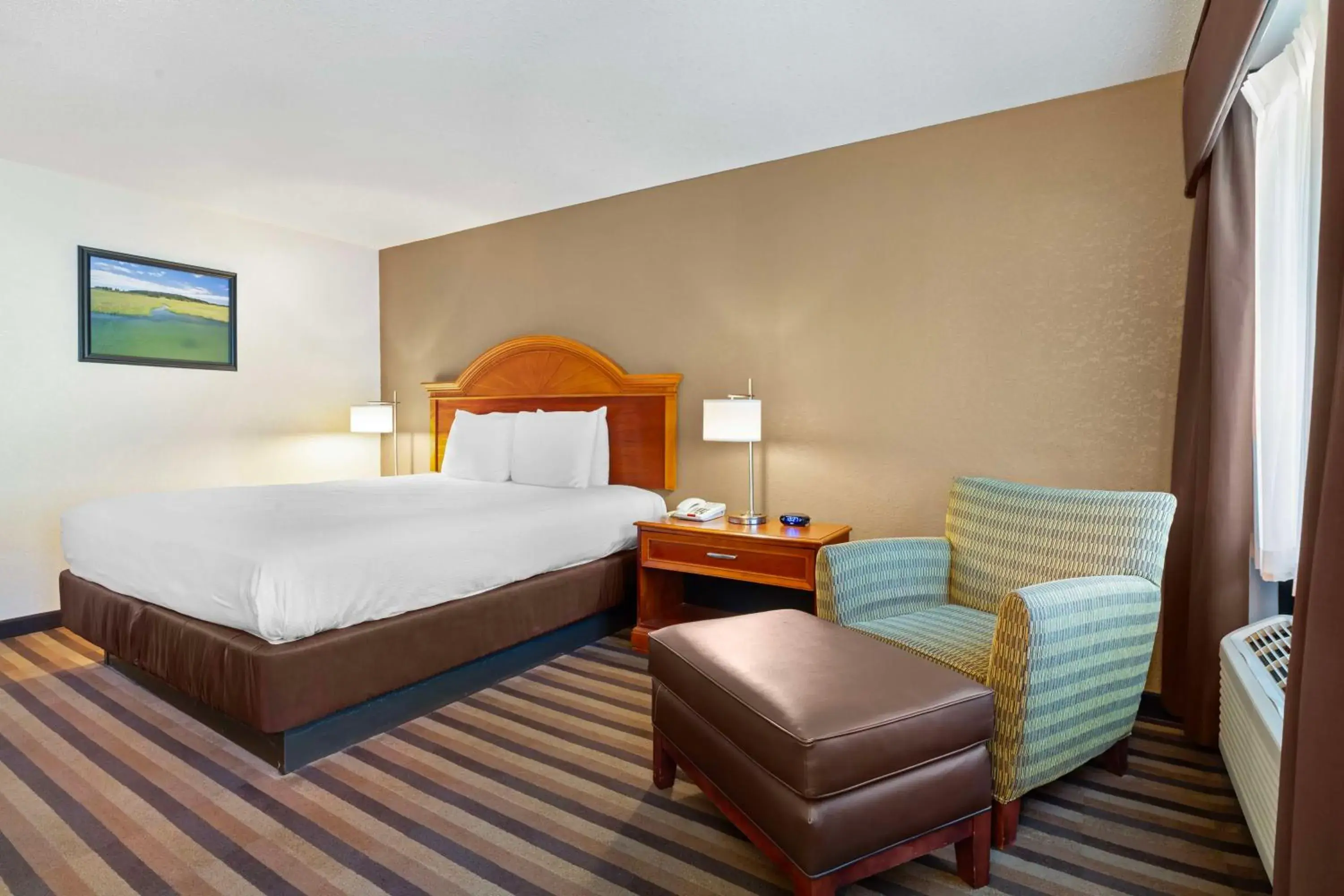 Bedroom, Bed in Best Western Rockland Bedroom, Bed in Best Western Rockland