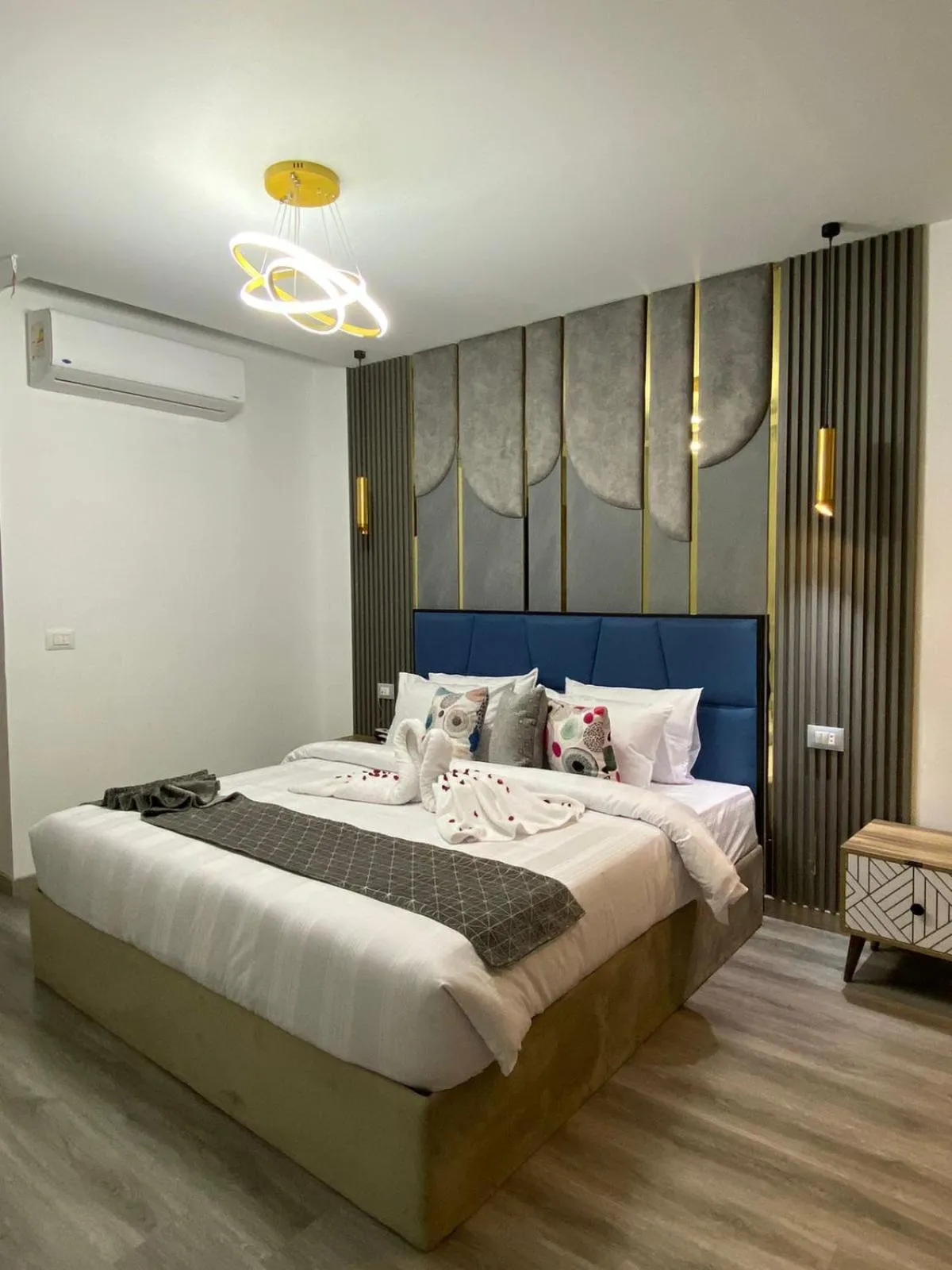 Bed in Elite Pyramids Boutique Hotel