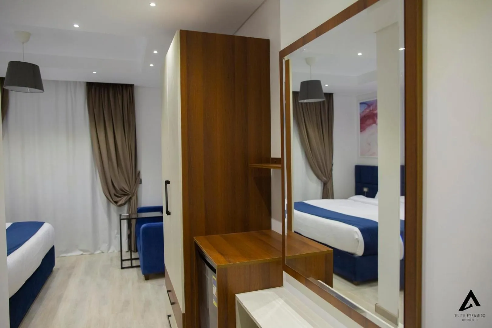 Bed in Elite Pyramids Boutique Hotel