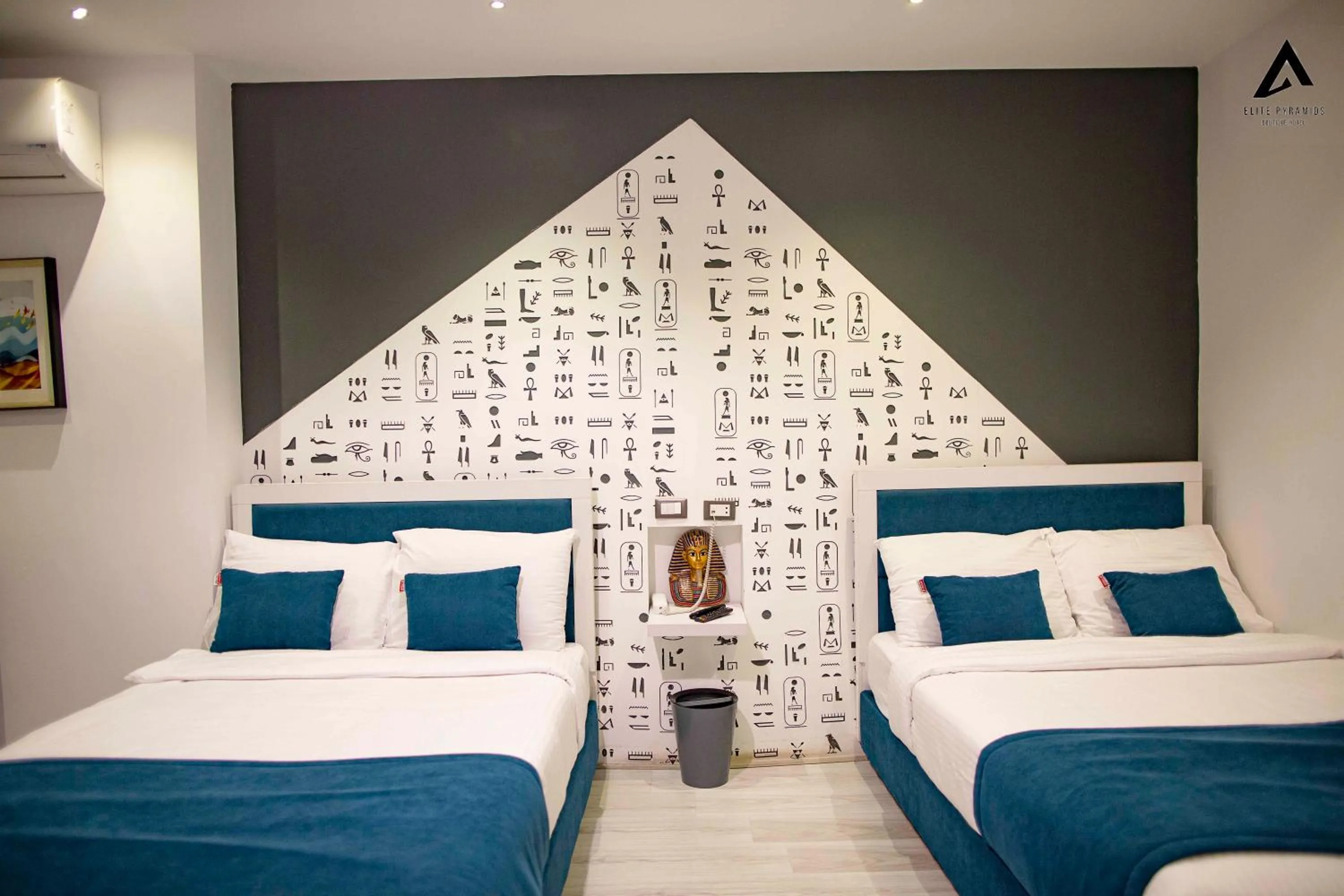 Photo of the whole room, Bed in Elite Pyramids Boutique Hotel