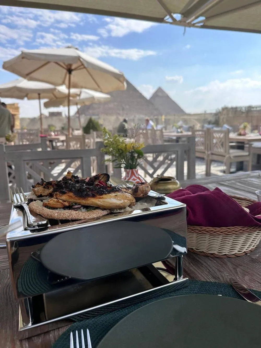 Restaurant/places to eat in Elite Pyramids Boutique Hotel