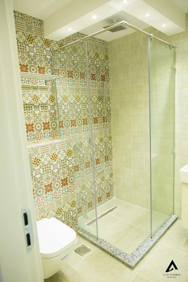 Shower in Elite Pyramids Boutique Hotel