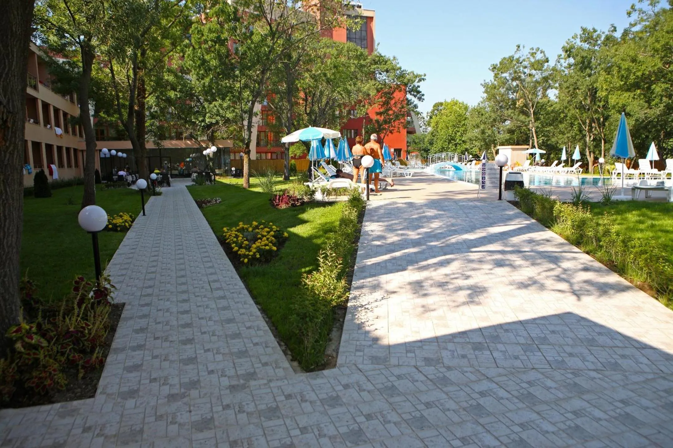 Garden in Hotel Yunona - All Inclusive