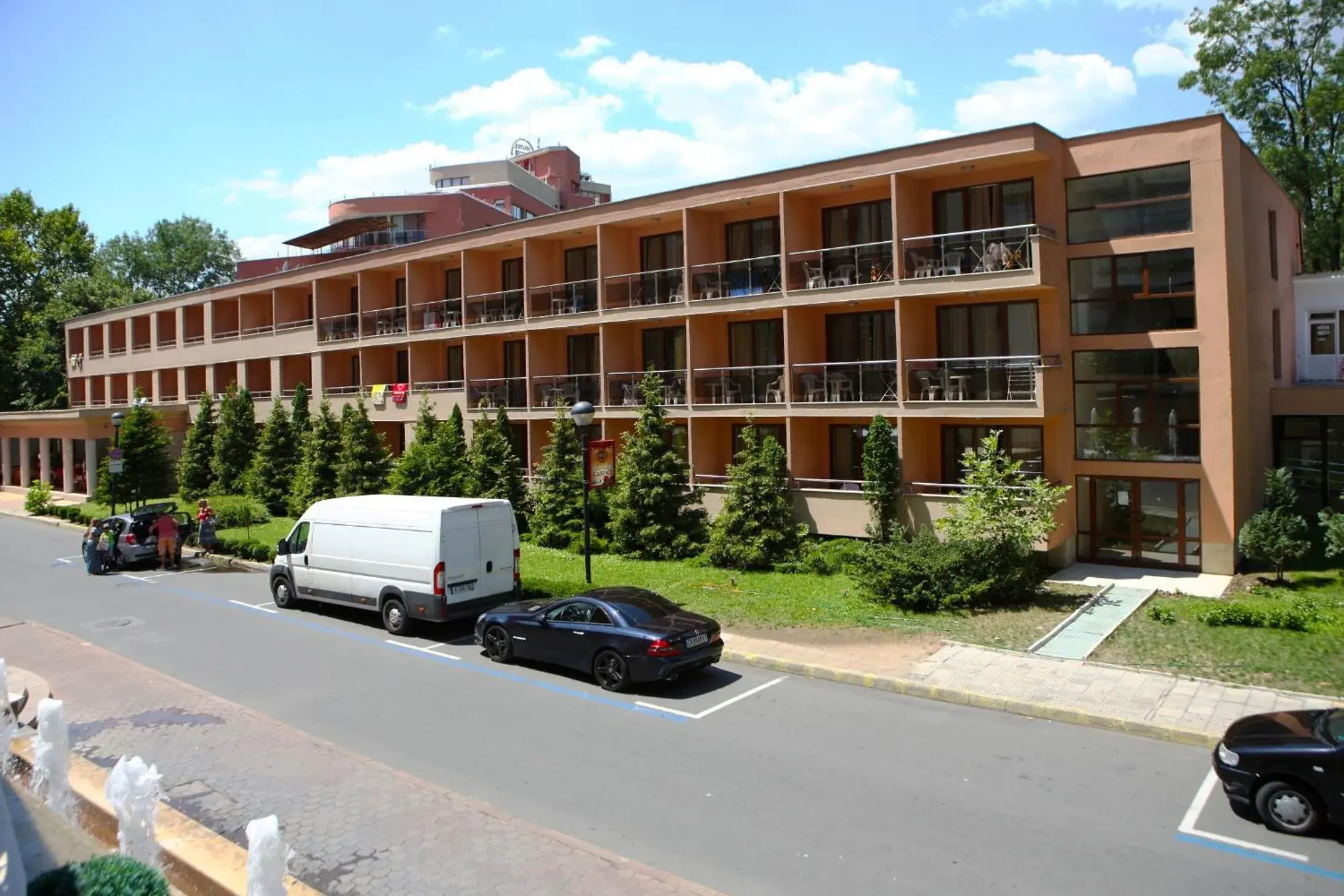 Facade/entrance in Hotel Yunona - All Inclusive Facade/entrance in Hotel Yunona - All Inclusive