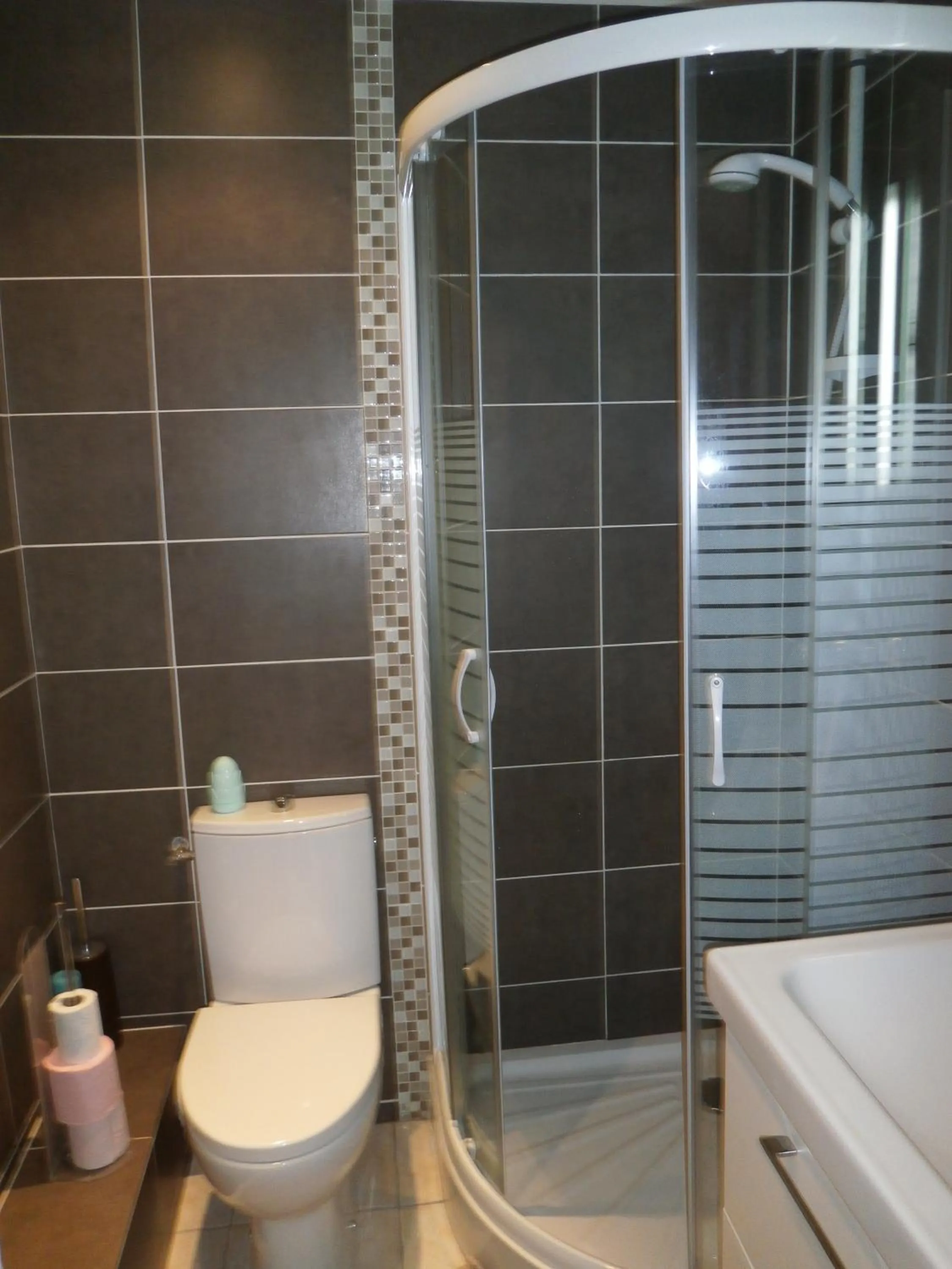 Bathroom in Au 14 Honfleur parking privé