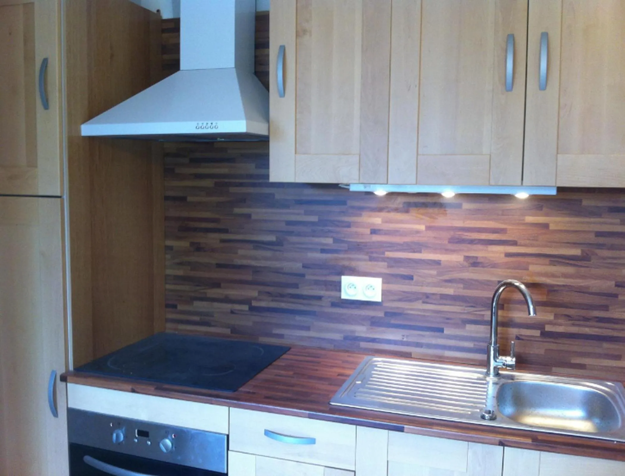 Kitchen or kitchenette in Au 14 Honfleur parking privé