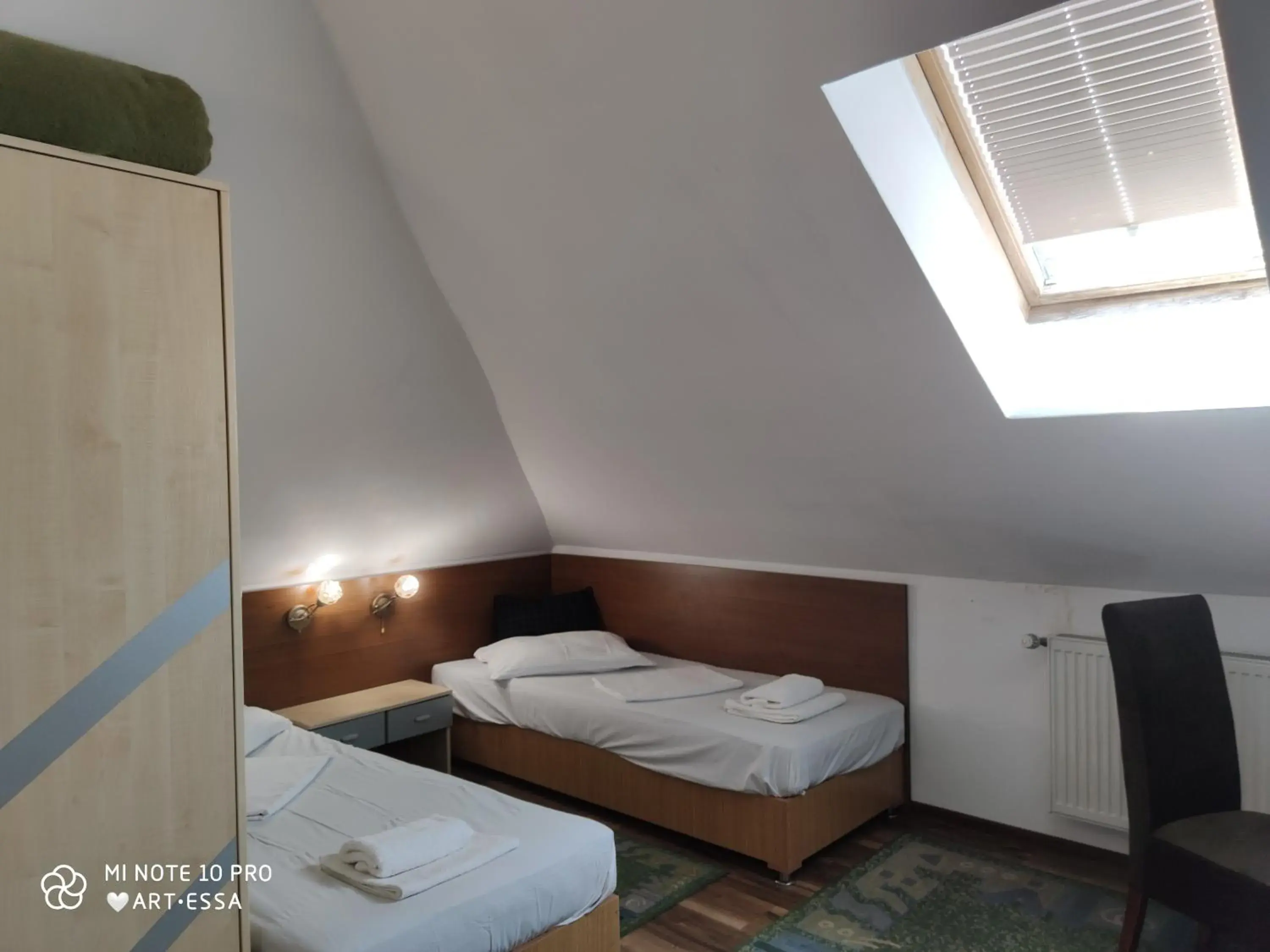 Twin Room in Pensiunea Buon Gusto Sibiu-motorcyle friendly,city center Twin Room in Pensiunea Buon Gusto Sibiu-motorcyle friendly,city center