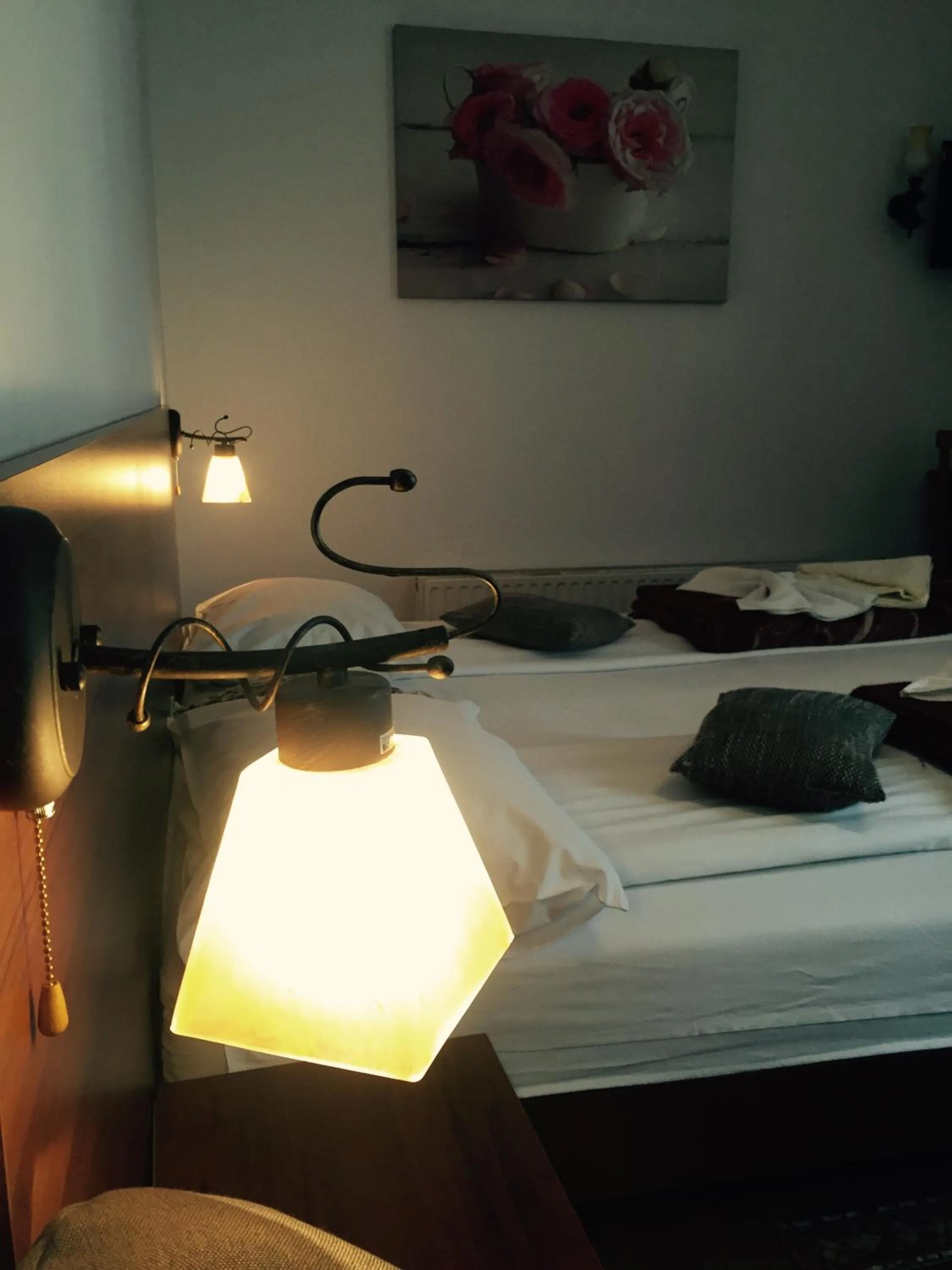 Bed in Pensiunea Buon Gusto Sibiu-motorcyle friendly,city center