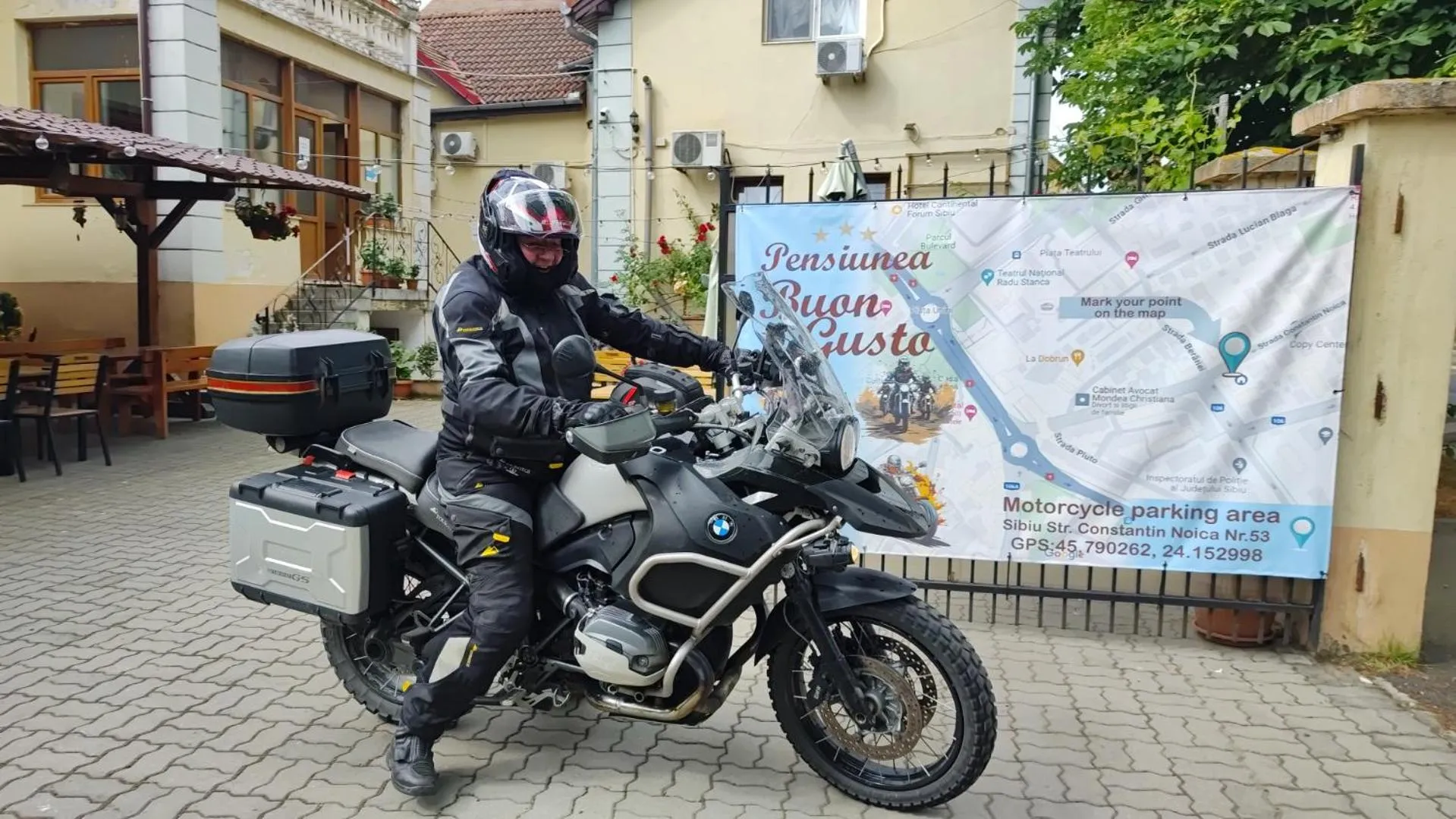 group of guests in Pensiunea Buon Gusto Sibiu-motorcyle friendly,city center