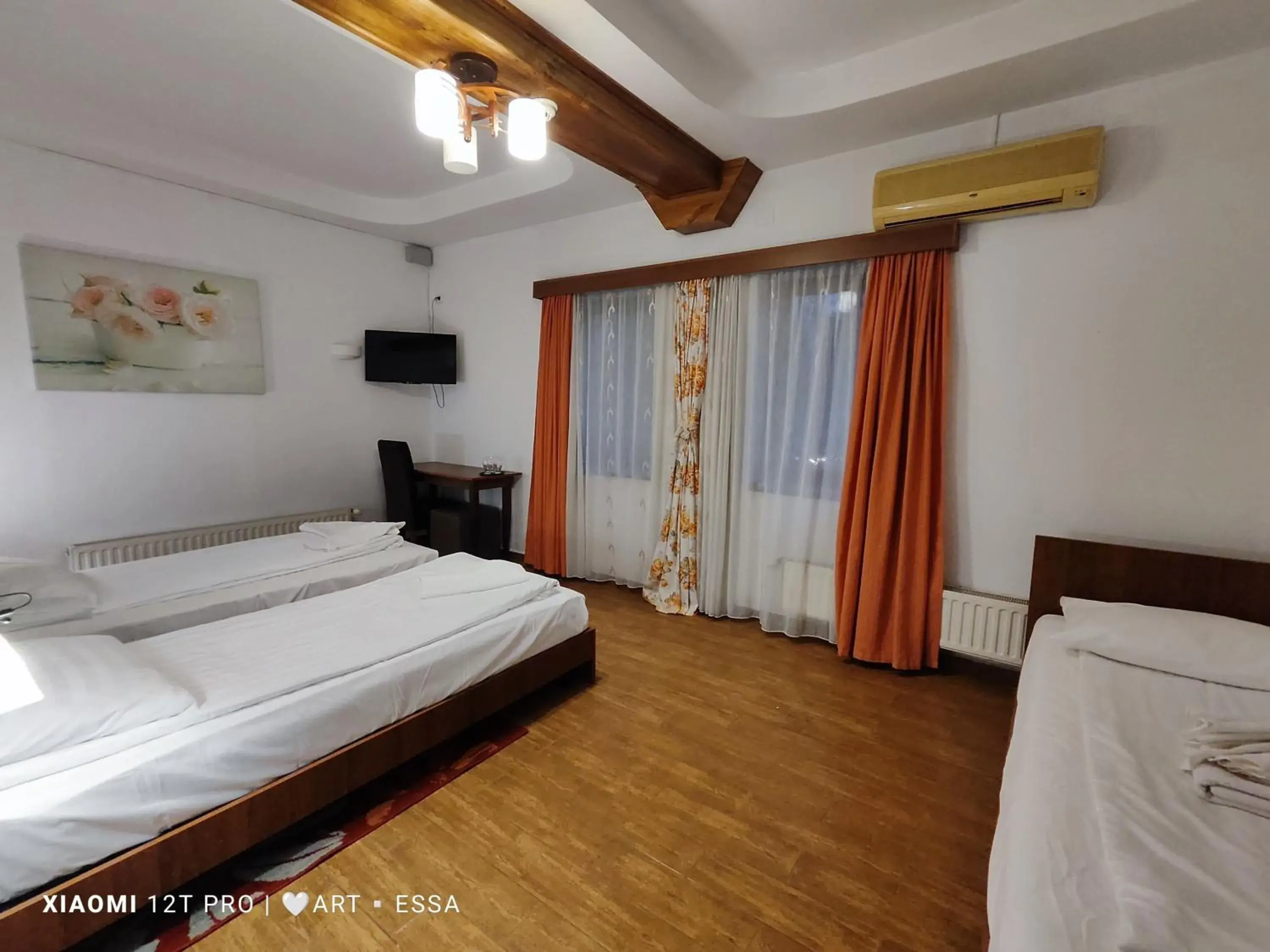 Triple Room in Pensiunea Buon Gusto Sibiu-motorcyle friendly,city center Triple Room in Pensiunea Buon Gusto Sibiu-motorcyle friendly,city center