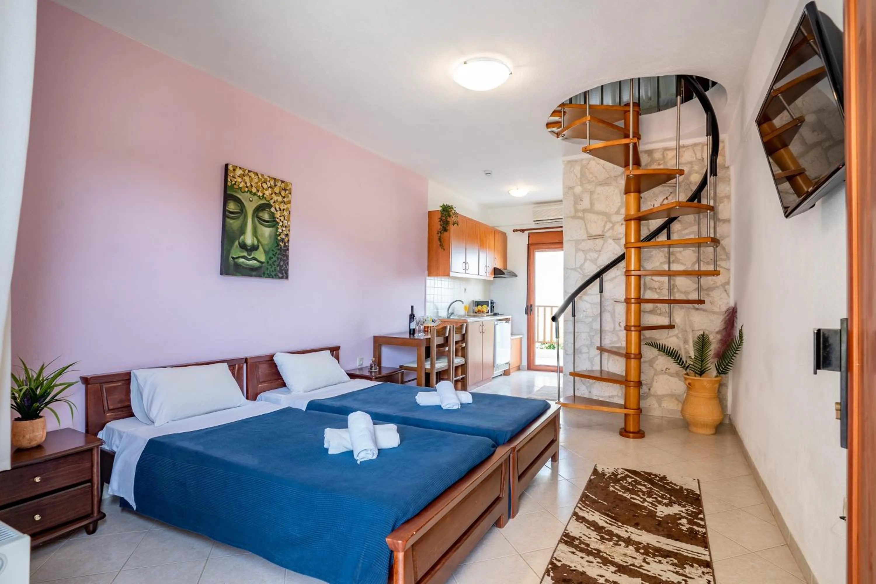 Bed in Erifili Kallithea