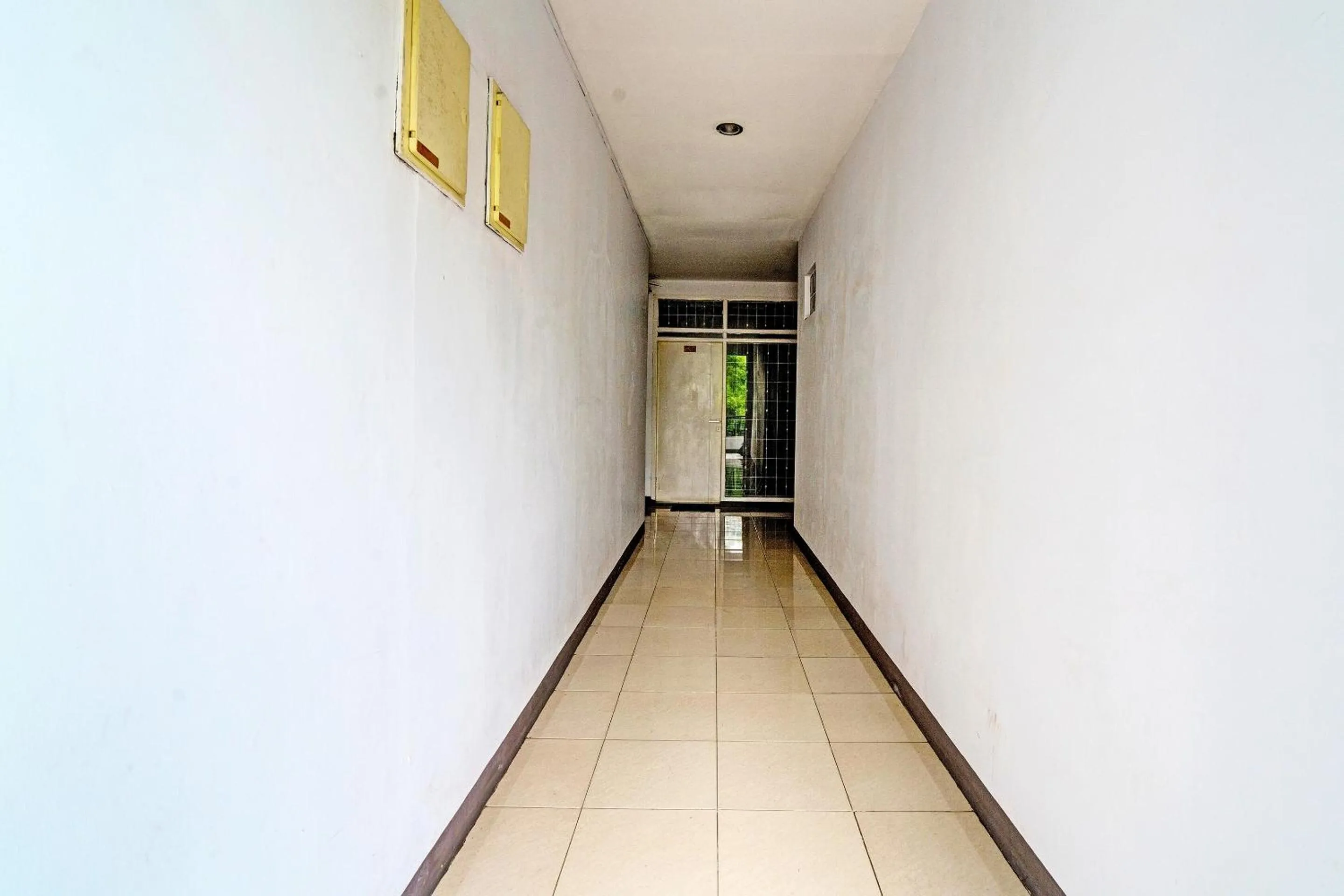 Lobby or reception in Collection O 92277 Setra Priangan Guest House