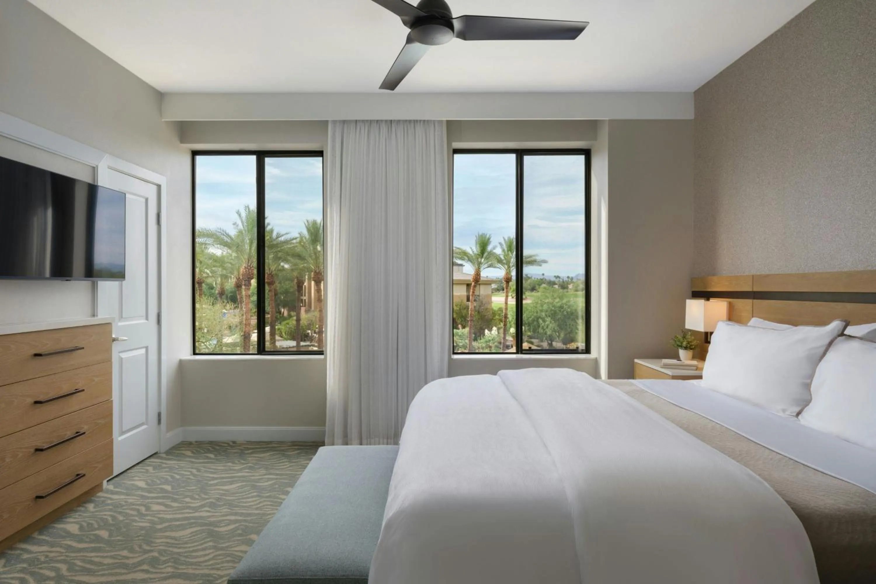 Bedroom, Bed in The Westin Kierland Villas, Scottsdale