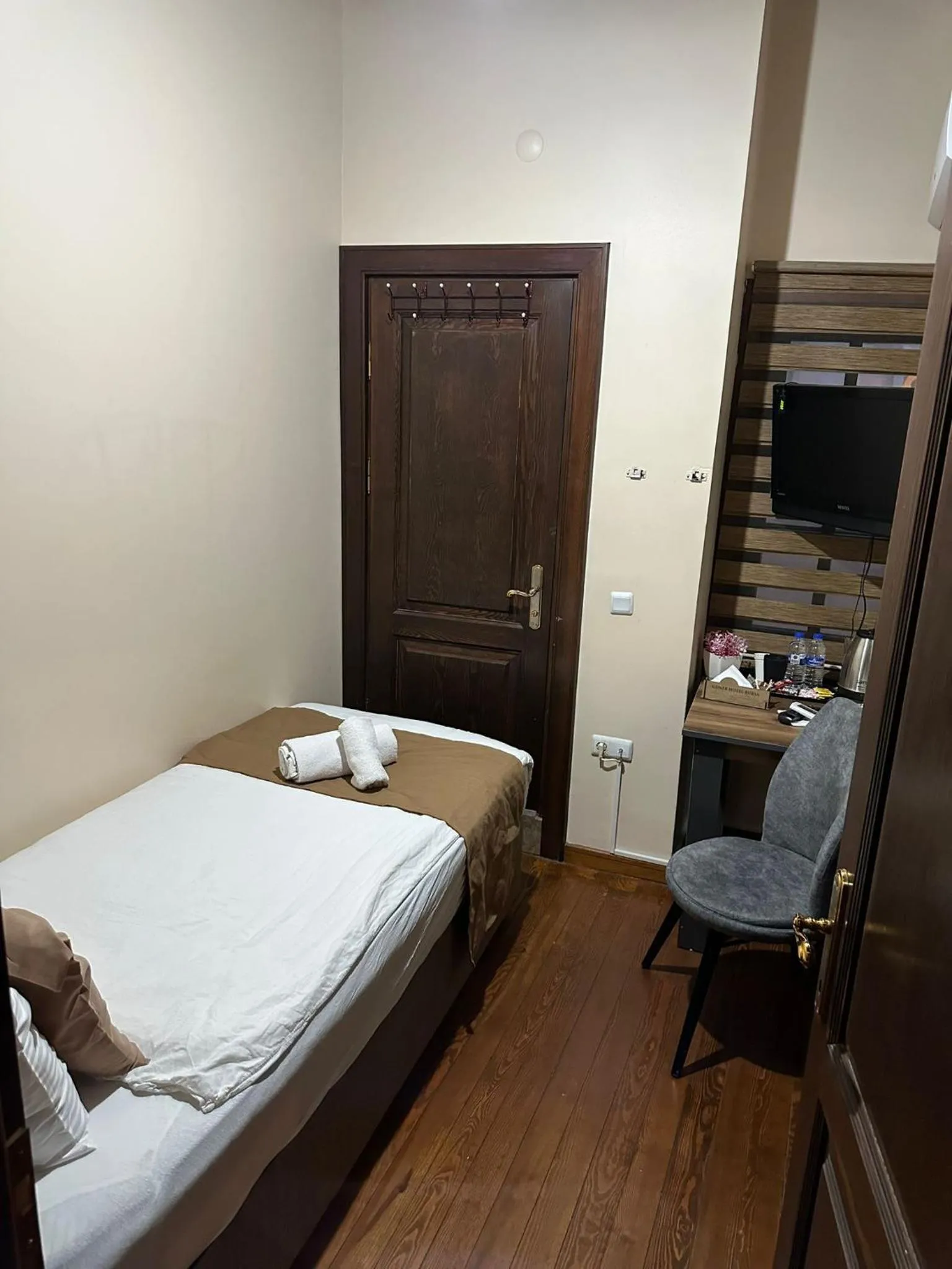 Garden view, Bed in Güner Hotel