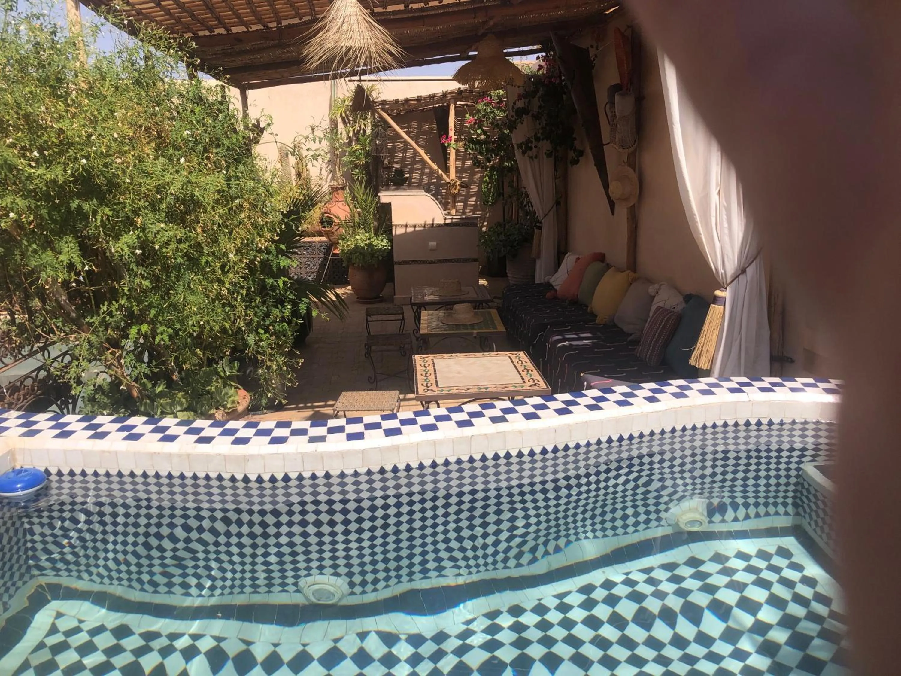 Swimming pool in RIAD MAKENE MOUCHKILL