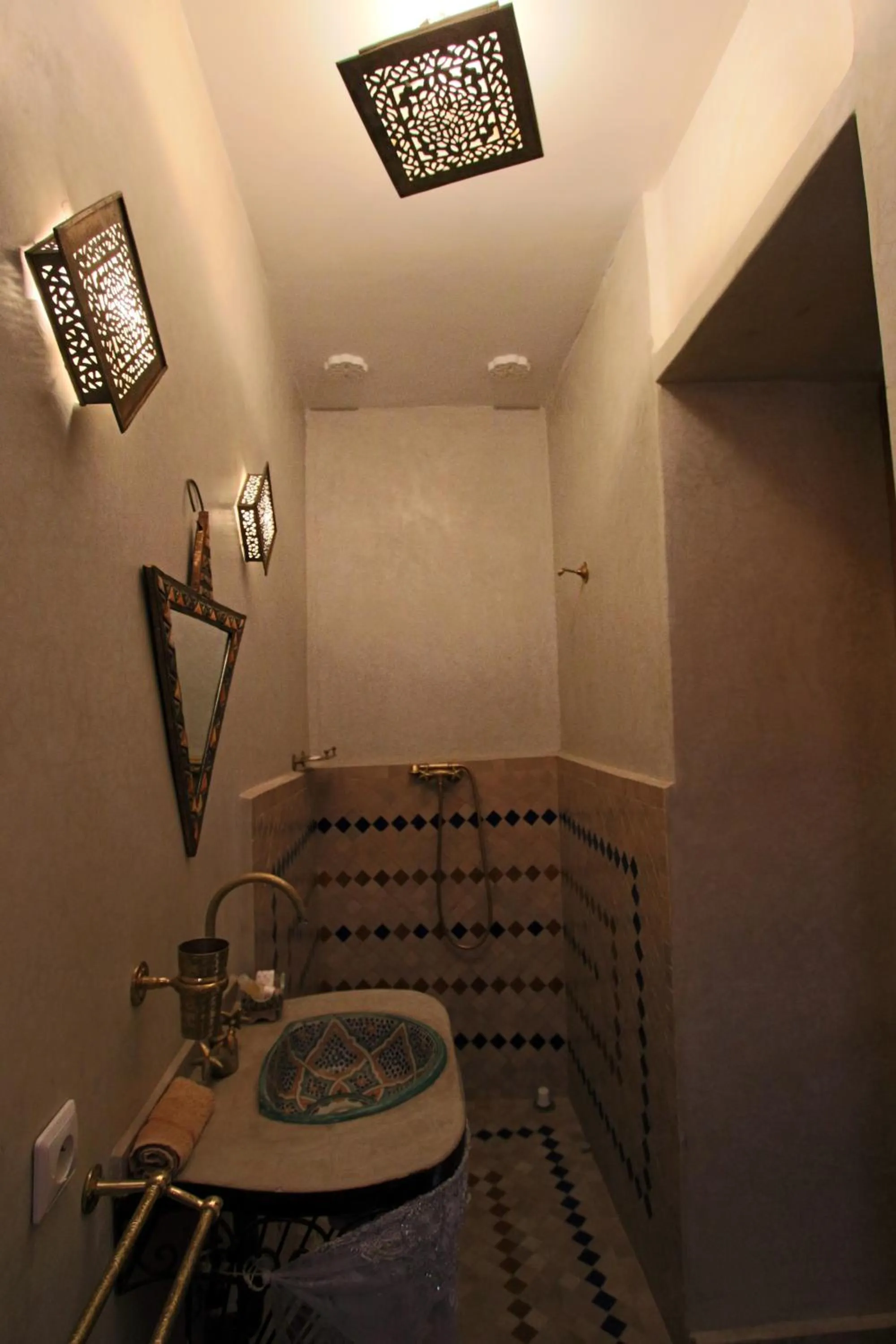 Bathroom in RIAD MAKENE MOUCHKILL