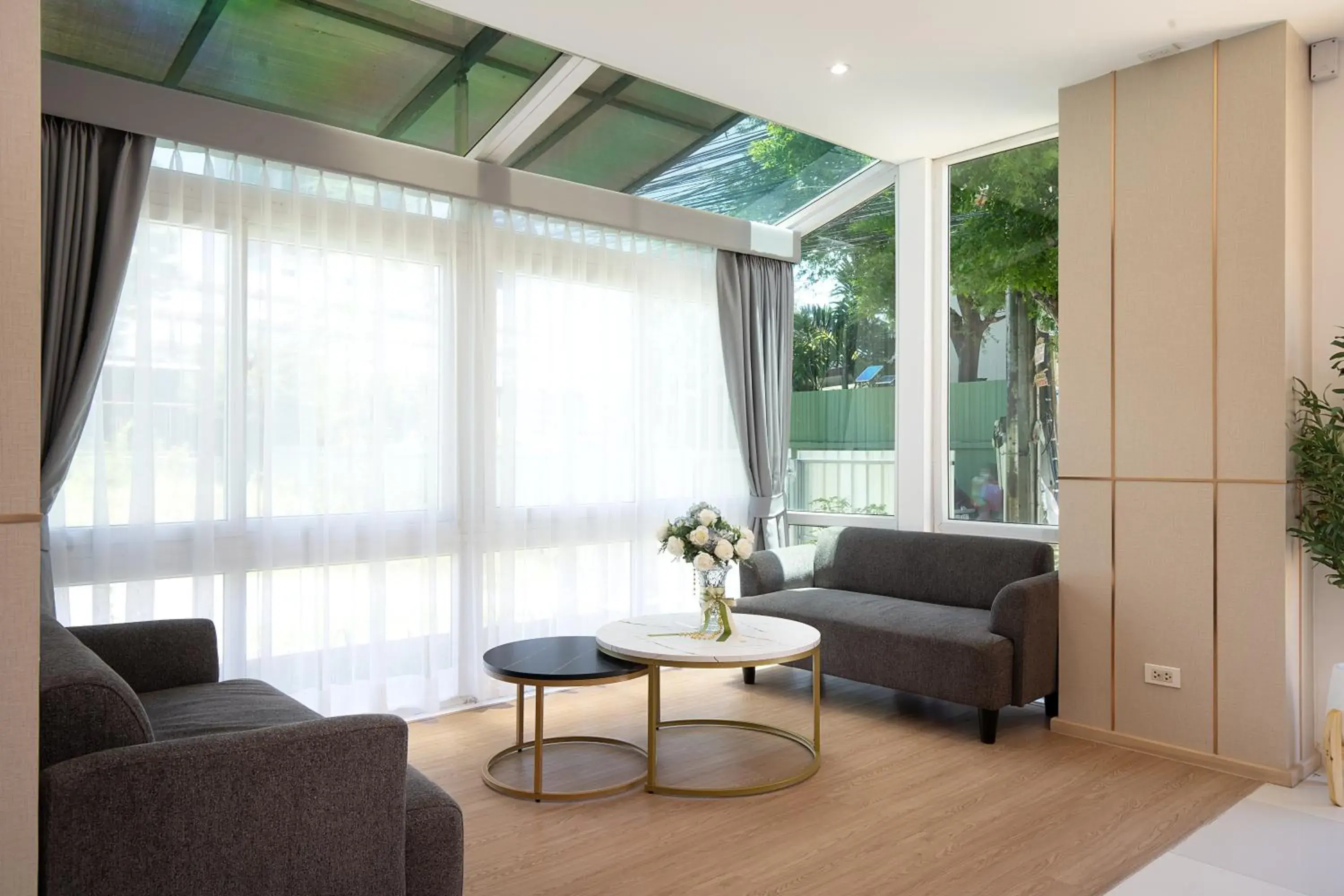 Lobby or reception in Riski Residence Ngamwongwan Lobby or reception in Riski Residence Ngamwongwan