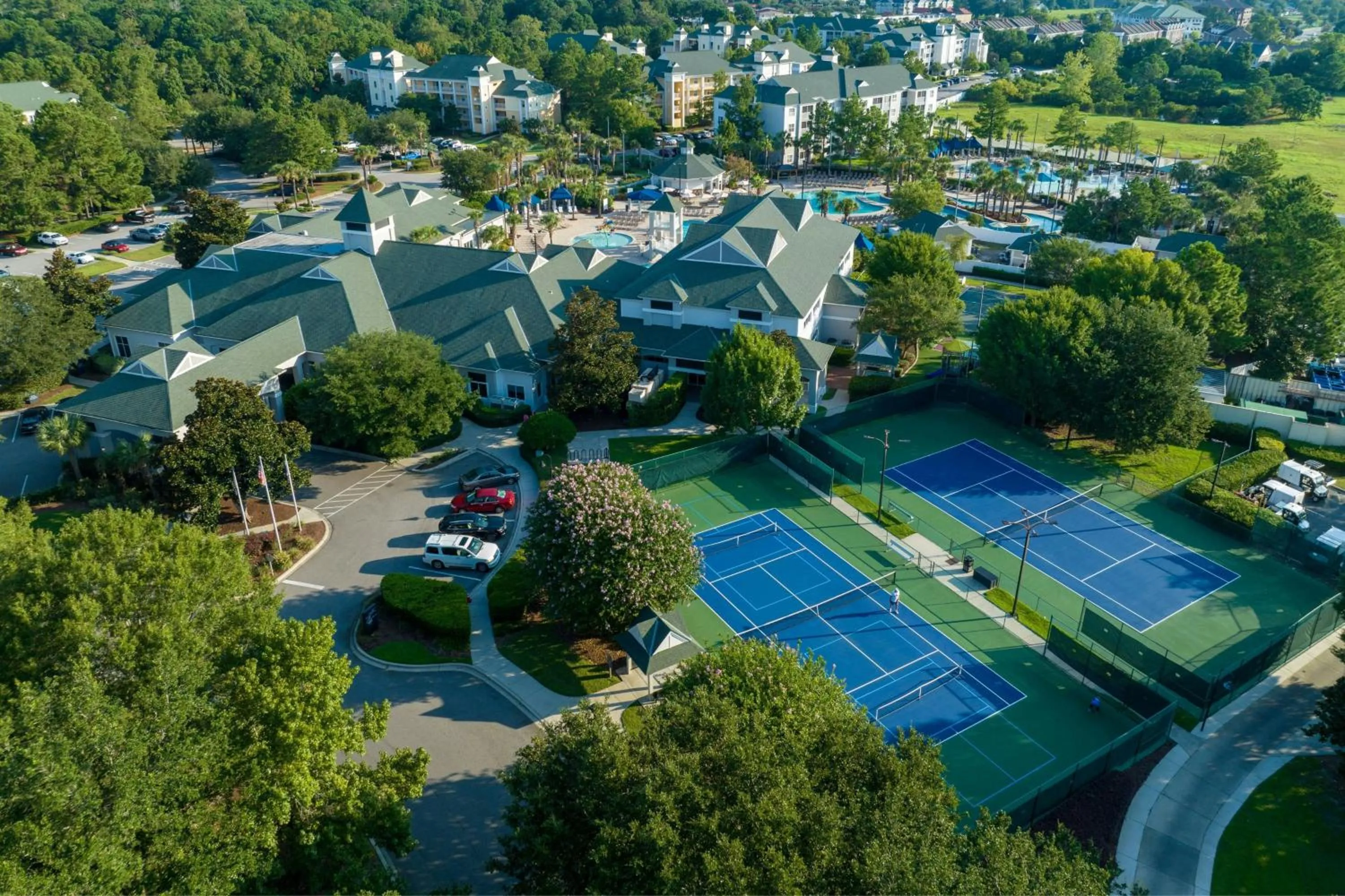 Property building in Sheraton Broadway Resort Villas