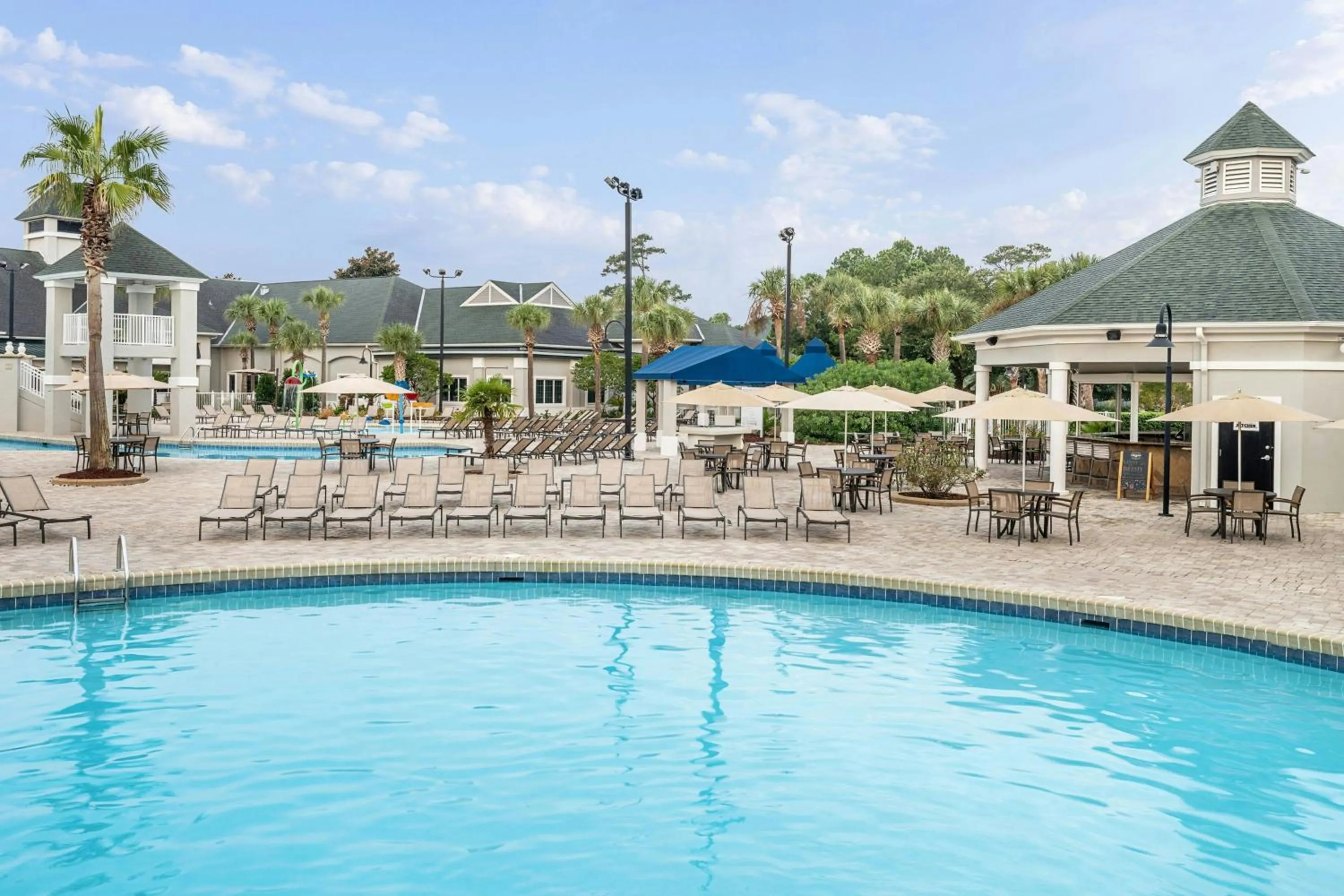 Restaurant/places to eat in Sheraton Broadway Resort Villas