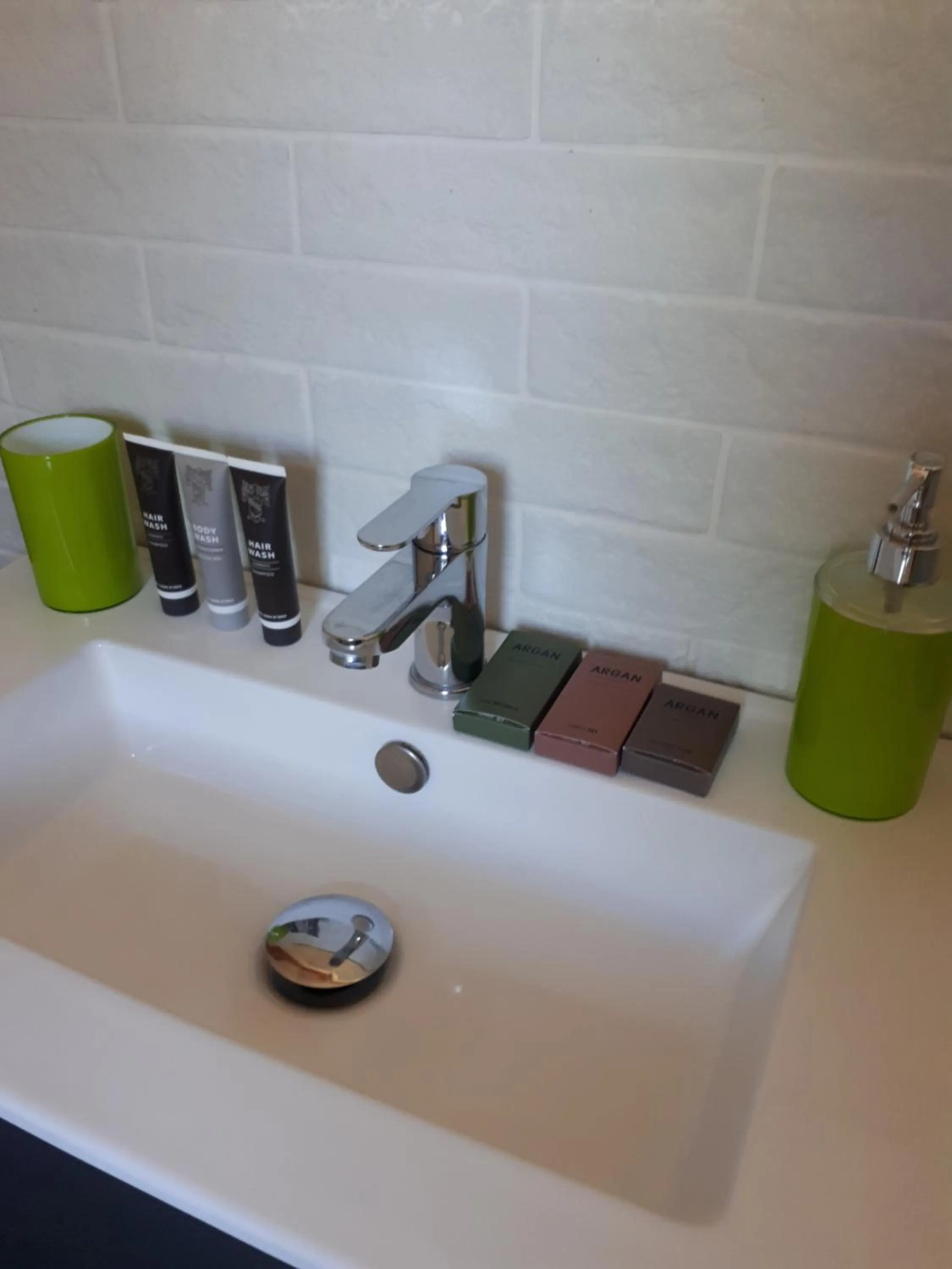 Bathroom in Bed and Breakfast La Palanzana