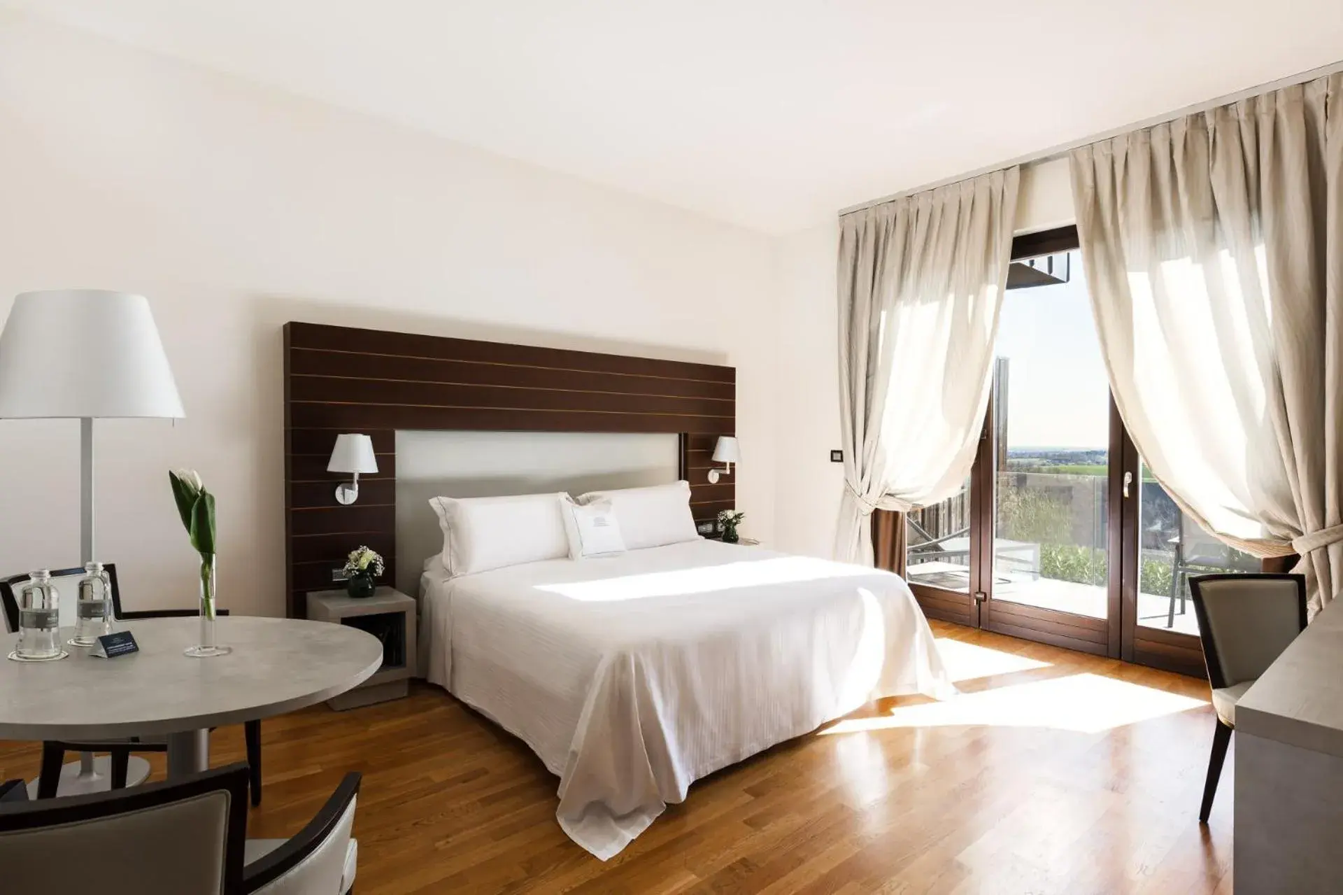 Photo of the whole room, Bed in Palazzo di Varignana Photo of the whole room, Bed in Palazzo di Varignana