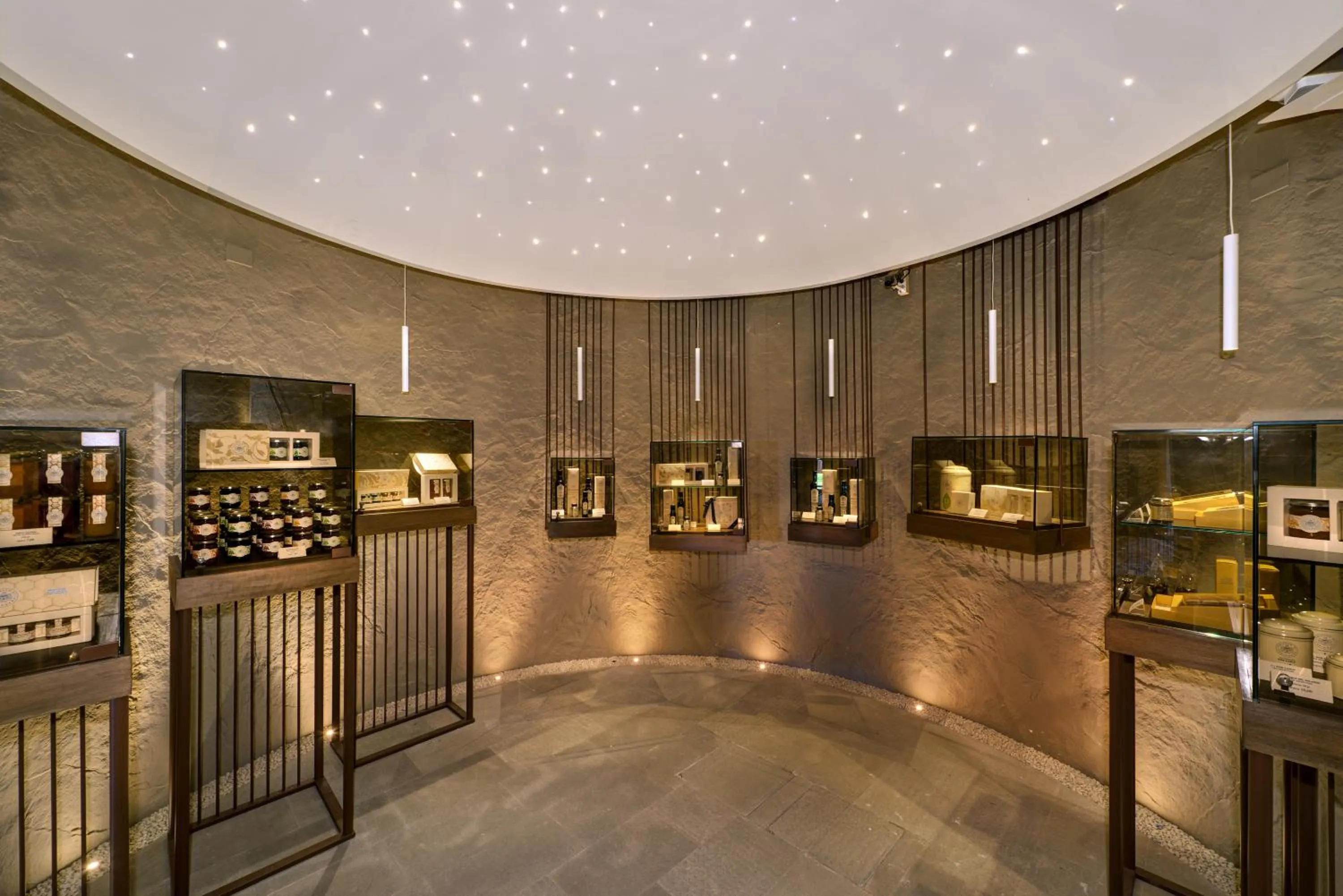 On-site shops in Palazzo di Varignana